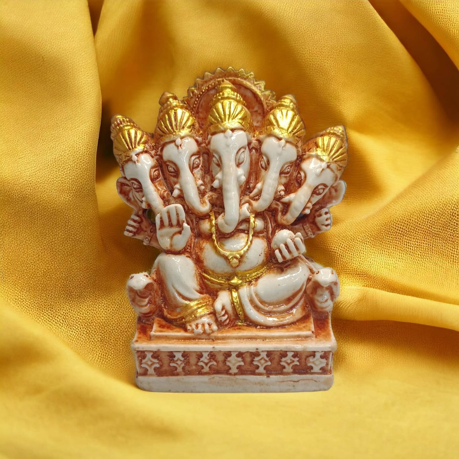     			GLOBAL AROMA Resin Lord Ganesha Idol ( 13 cm )