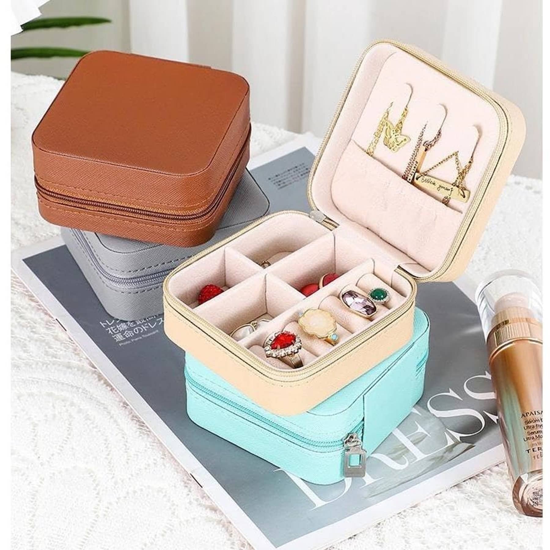 Leather Mini Jewelry Travel Case, Small Travel Jewelry Organizer, Portable Jewelry Box for Rings, Earrings, Necklaces, Gifts – Compact Display Storage Case for Travel - Jewellery Sets | Buy online on ZillyBuy