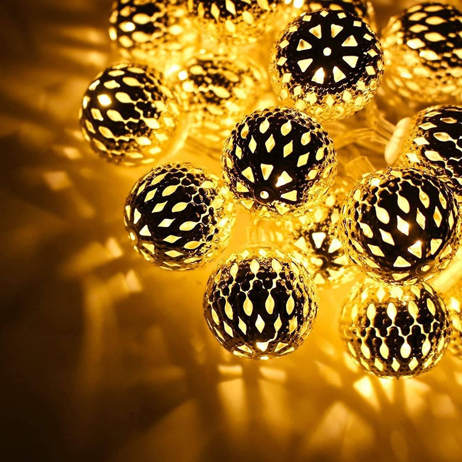     			Spark World White 2Mtr String Light ( Pack of 1 )