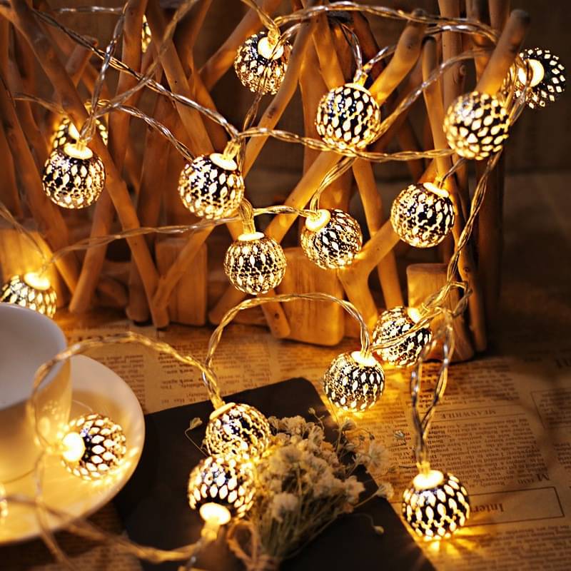     			Spark World White 2Mtr String Light ( Pack of 1 )
