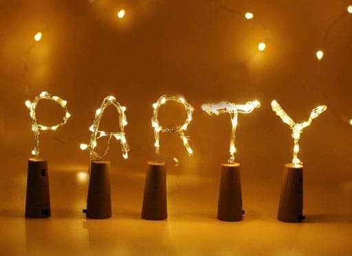     			Spark World Yellow 2Mtr Cork light ( Pack of 4 )