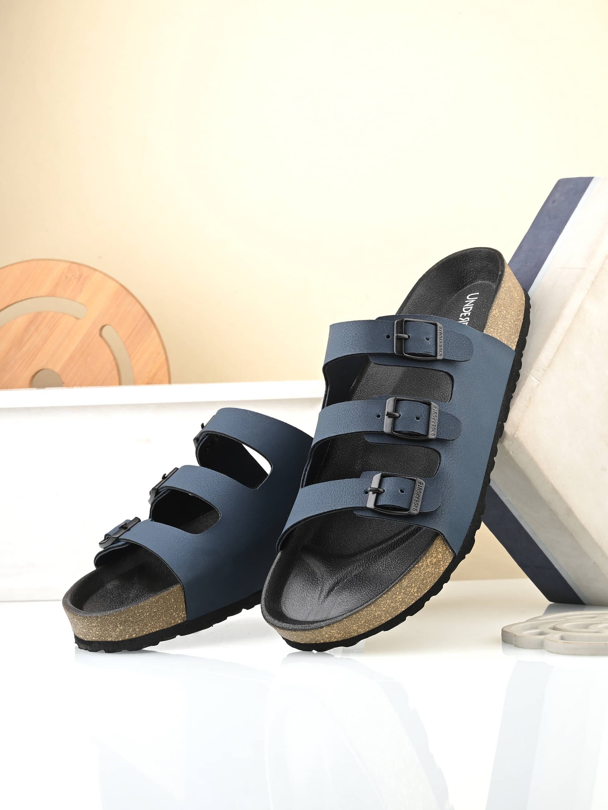     			UNDERROUTE - Navy Men's Sandals
