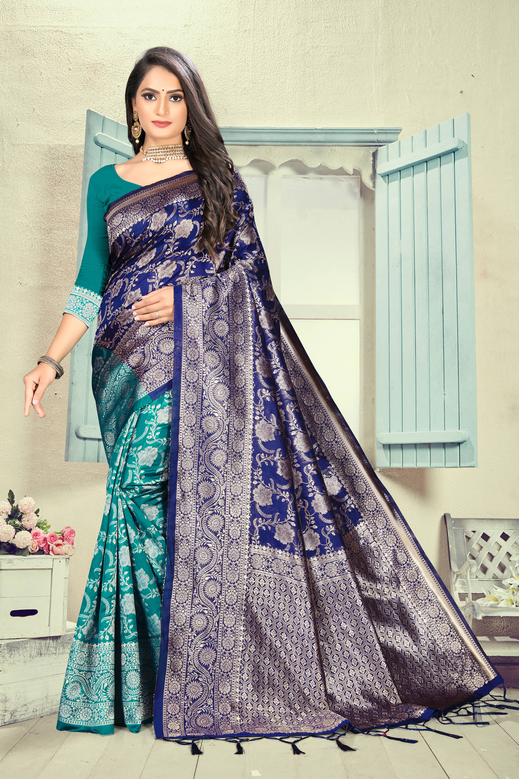 VEDANT VASTRAM Art Silk Printed Saree With Unstitched Blouse Piece ( Green ) VEDANT VASTRAM Art Silk Printed Saree With Unstitched Blouse Piece ( Green )