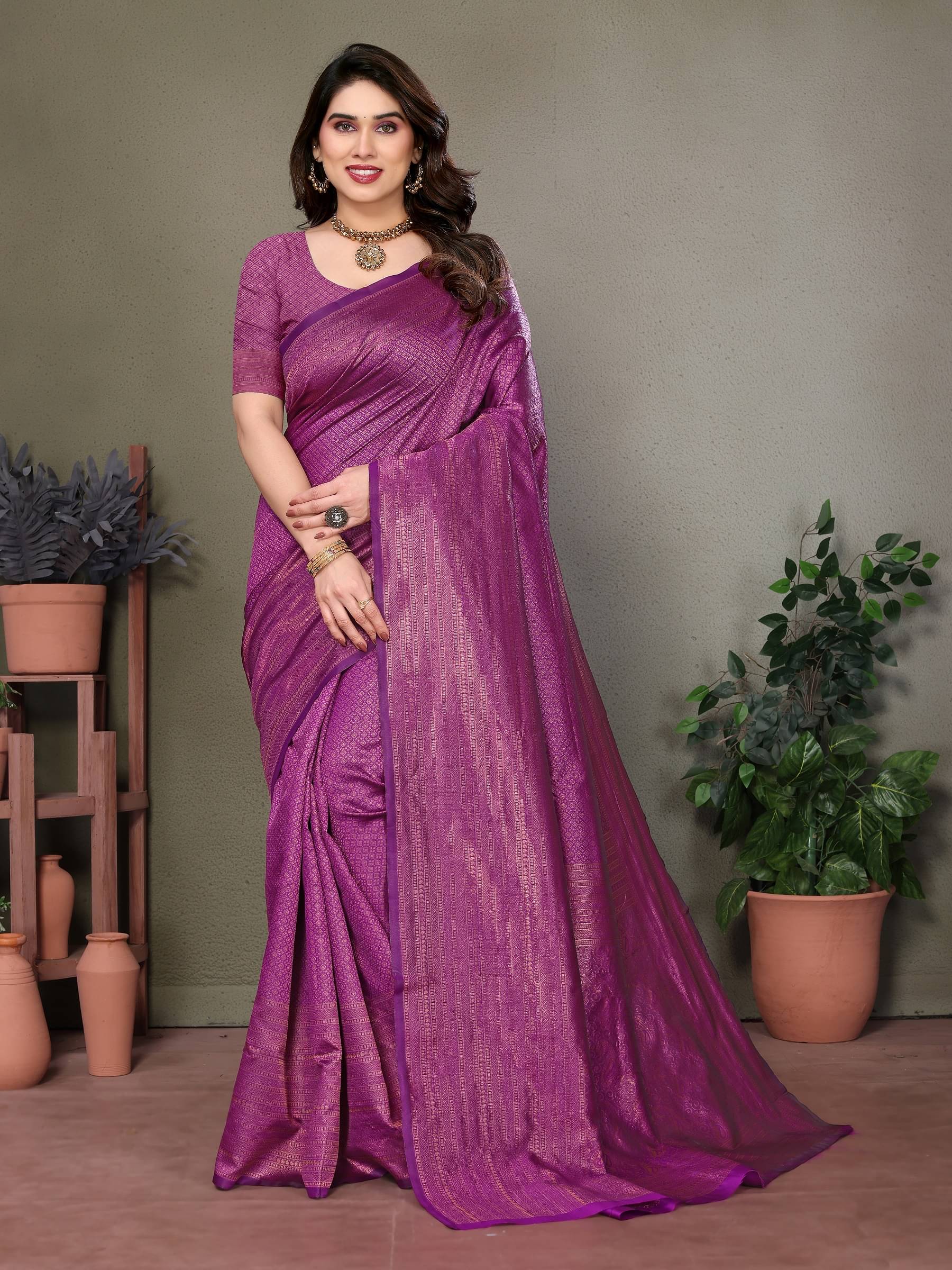     			VEDANT VASTRAM Art Silk Self Design Saree With Unstitched Blouse Piece ( Purple )