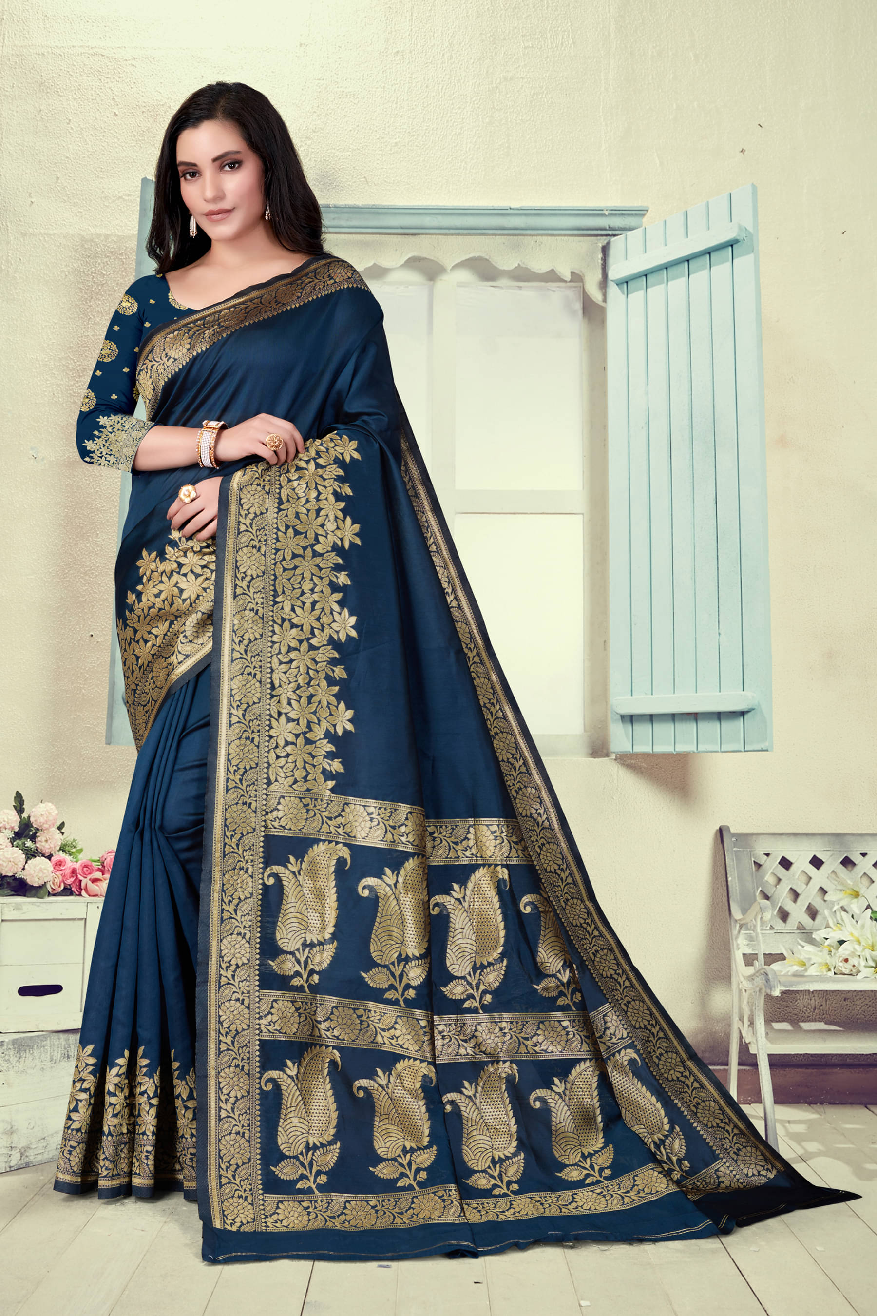     			VEDANT VASTRAM Art Silk Woven Saree With Unstitched Blouse Piece ( Blue )