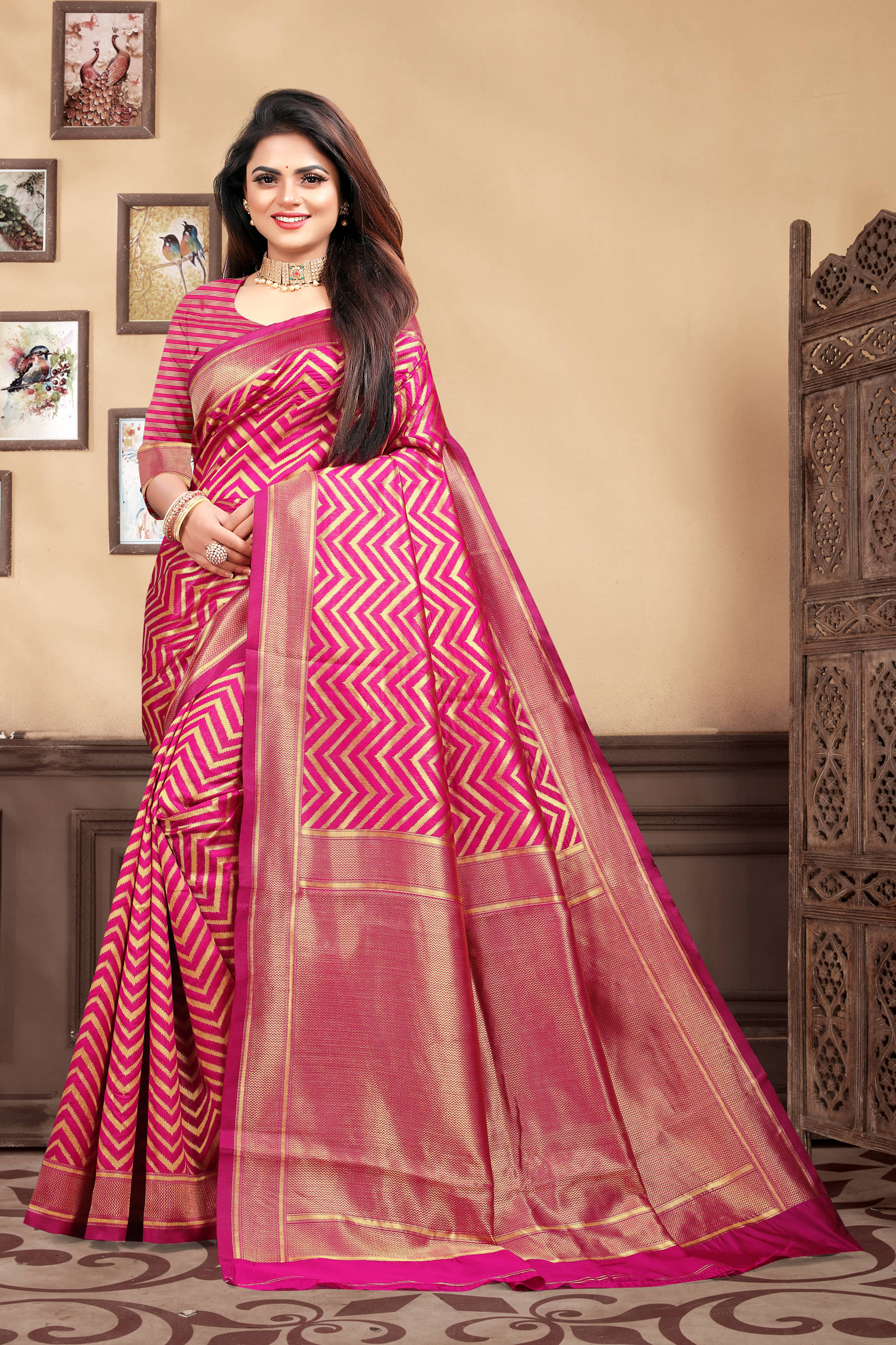 VEDANT VASTRAM Art Silk Woven Saree With Unstitched Blouse Piece ( Magenta ) VEDANT VASTRAM Art Silk Woven Saree With Unstitched Blouse Piece ( Magenta )
