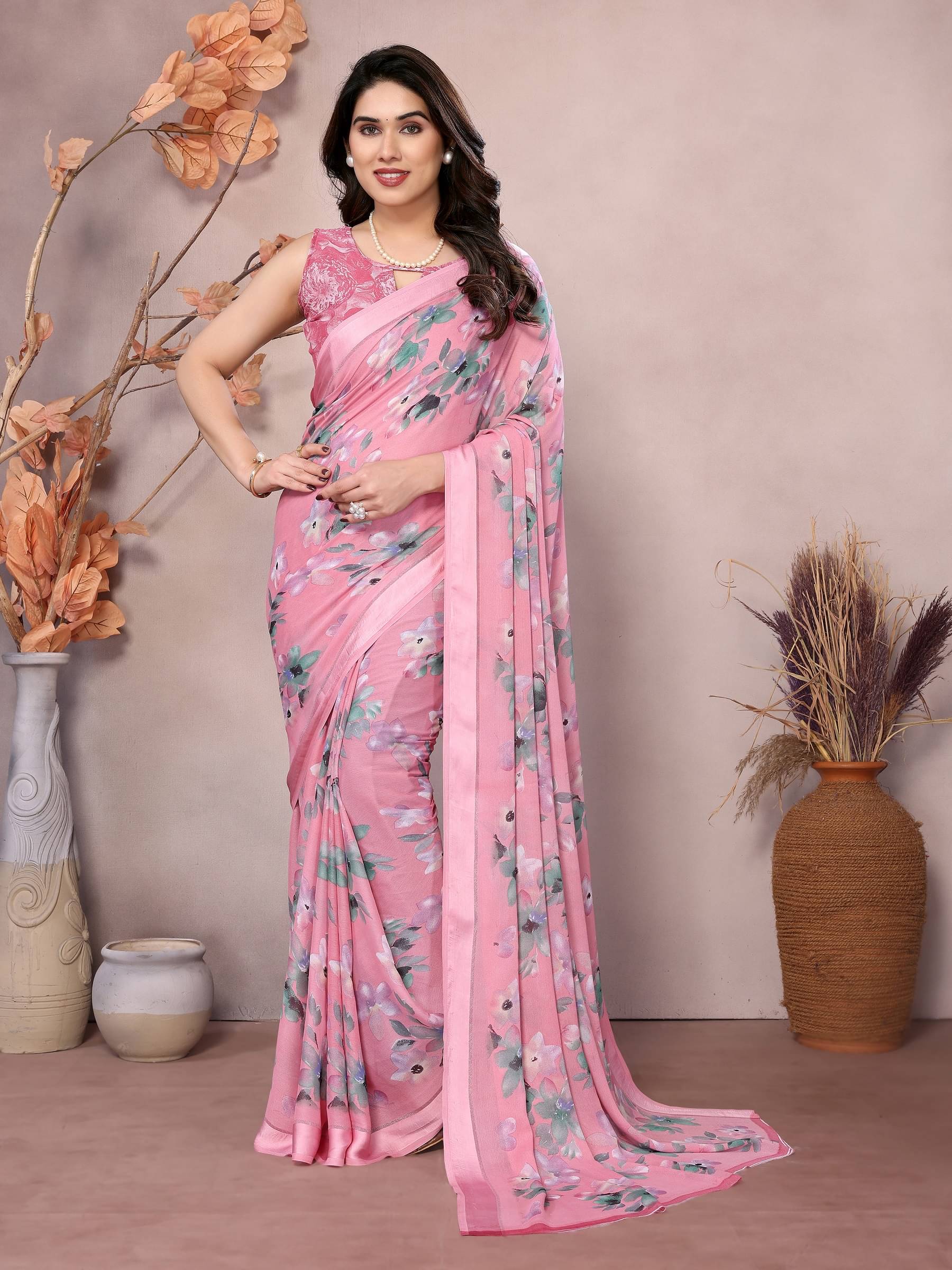 VEDANT VASTRAM Chiffon Printed Saree With Unstitched Blouse Piece ( Pink ) VEDANT VASTRAM Chiffon Printed Saree With Unstitched Blouse Piece ( Pink )