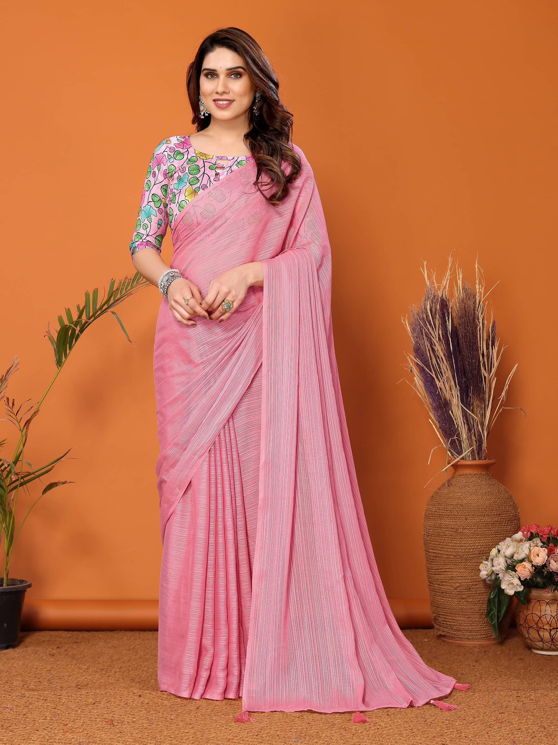VEDANT VASTRAM Silk Blend Self Design Saree With Unstitched Blouse Piece ( Maroon ) VEDANT VASTRAM Silk Blend Self Design Saree With Unstitched Blouse Piece ( Maroon )