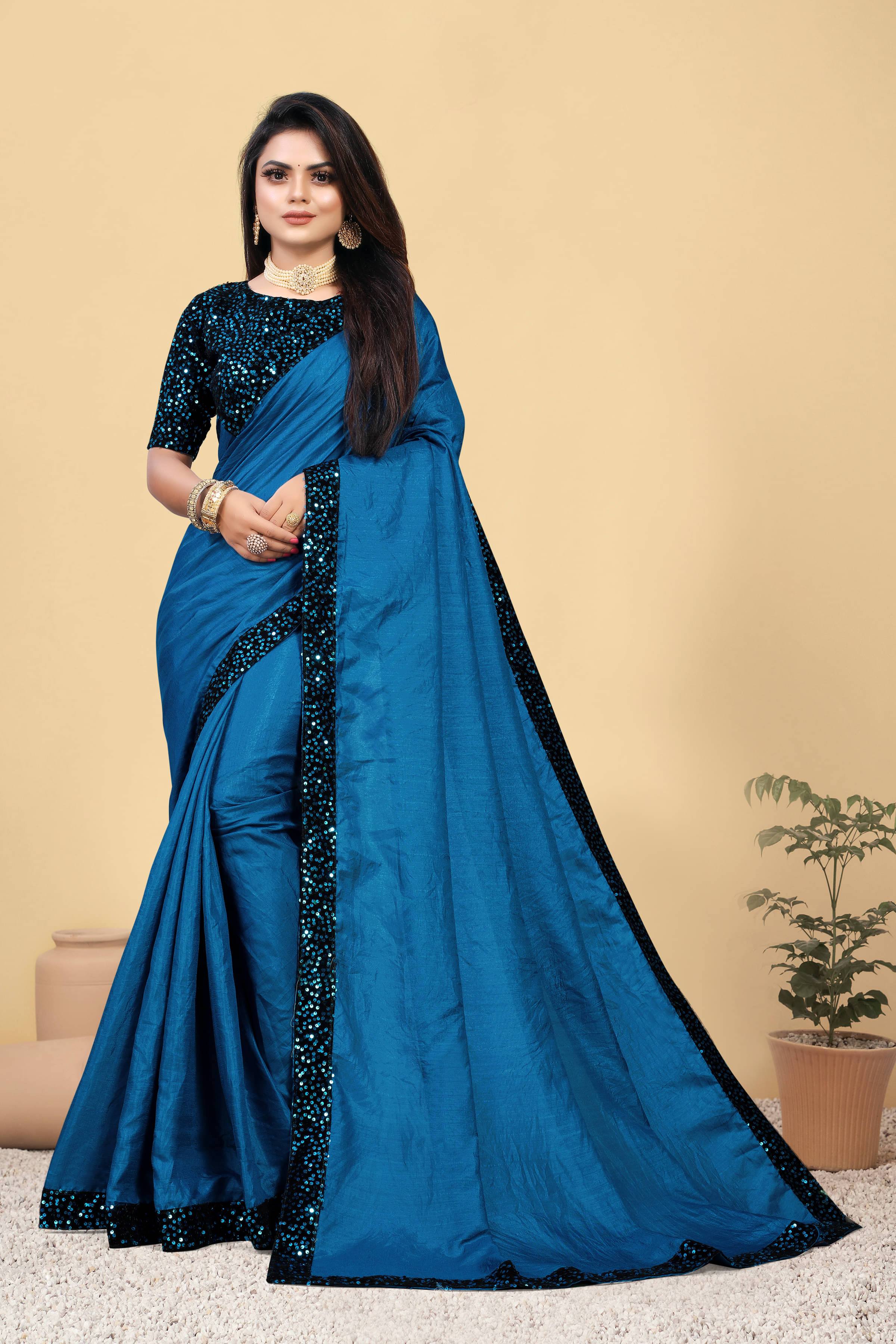     			VEDANT VASTRAM Silk Blend Self Design Saree With Unstitched Blouse Piece ( Blue )
