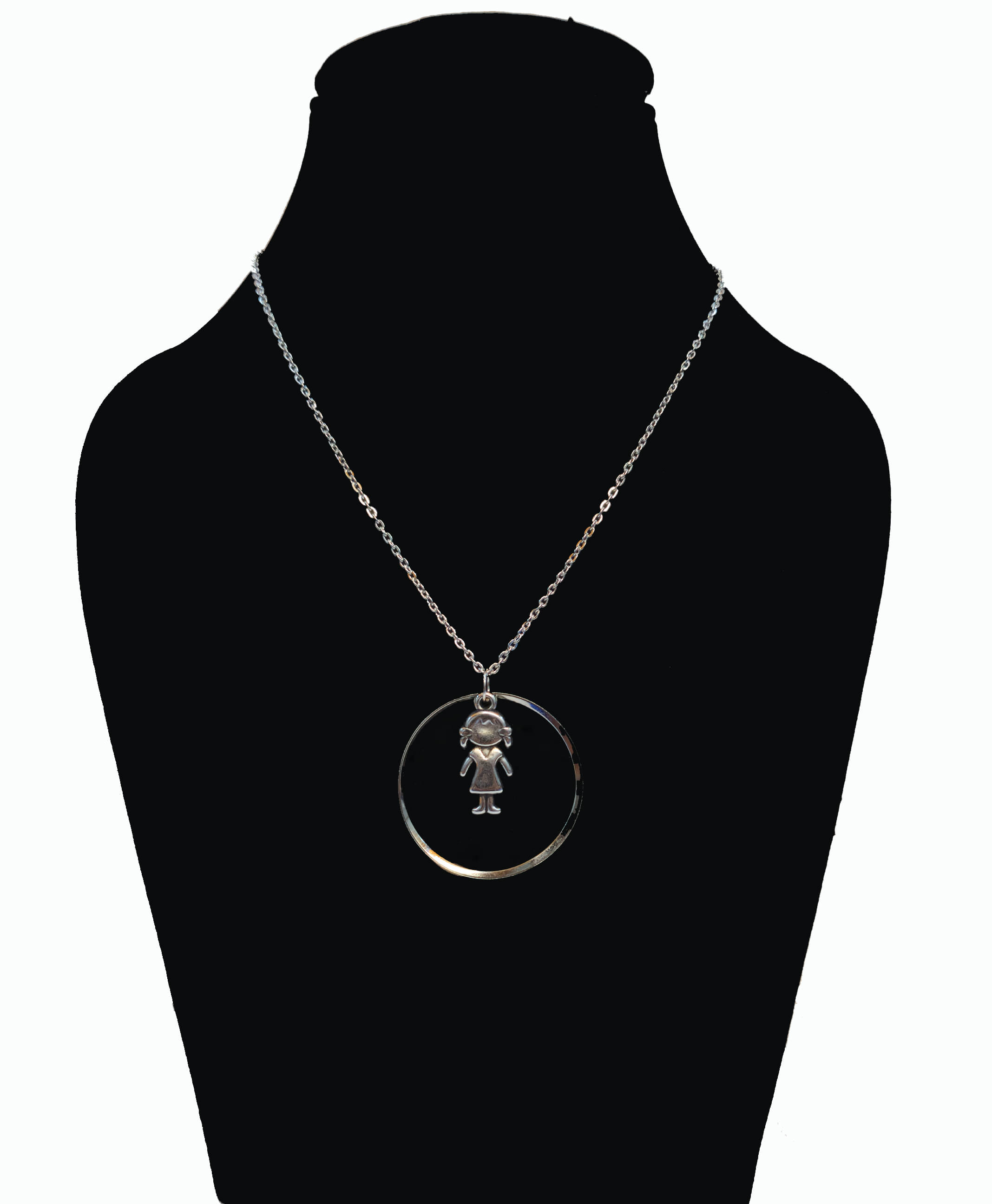     			Rhosyn Silver Alloy Necklace Set ( Pack of 1 )