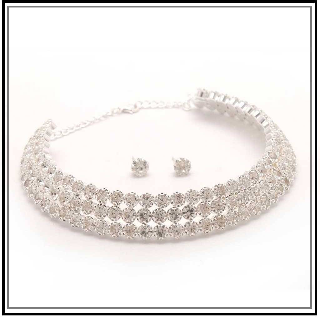     			Rhosyn Silver Alloy Necklace Set ( Pack of 1 )