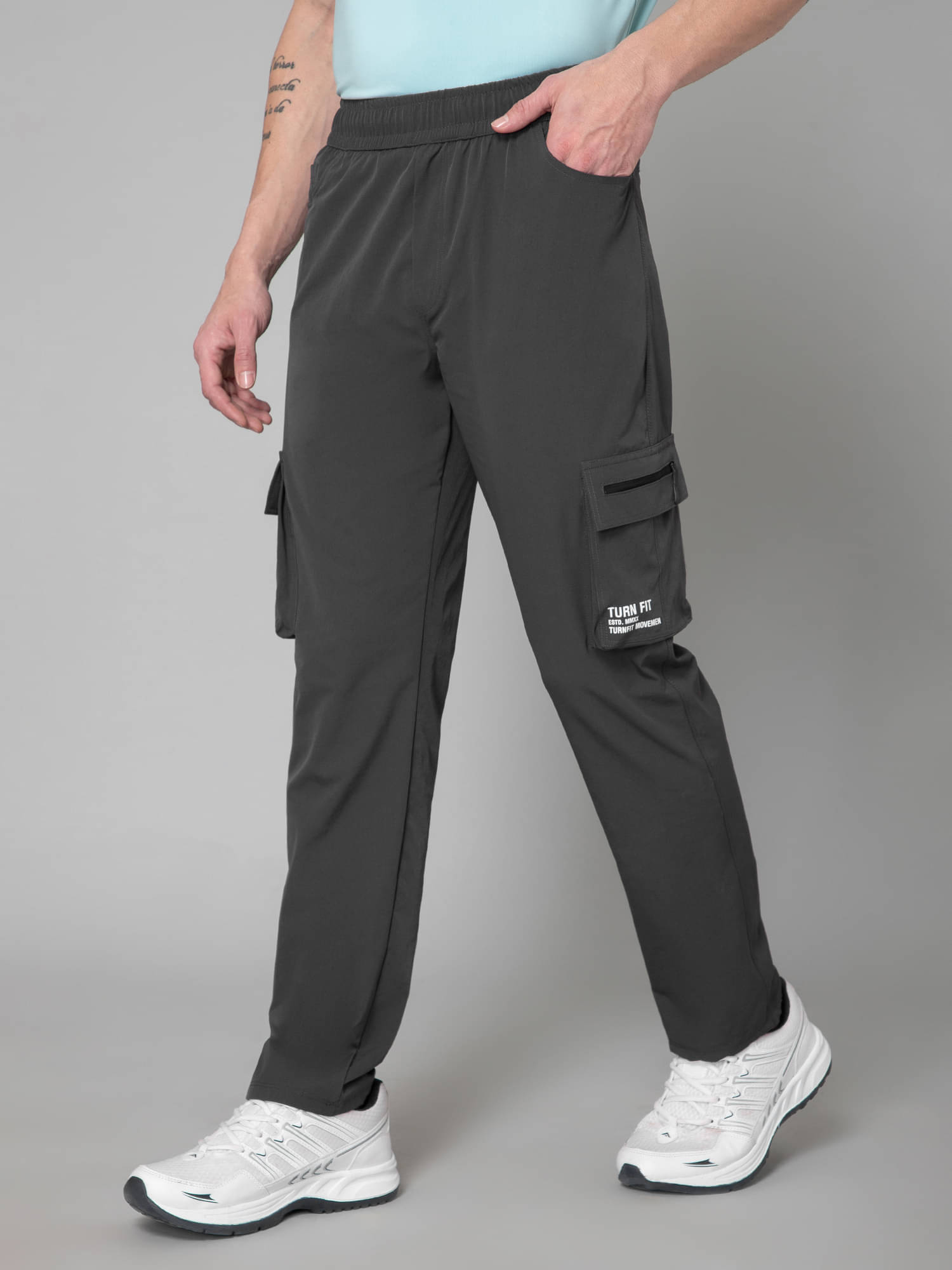     			Turnfit Regular Flat Men's Cargos - Grey ( Pack of 1 )