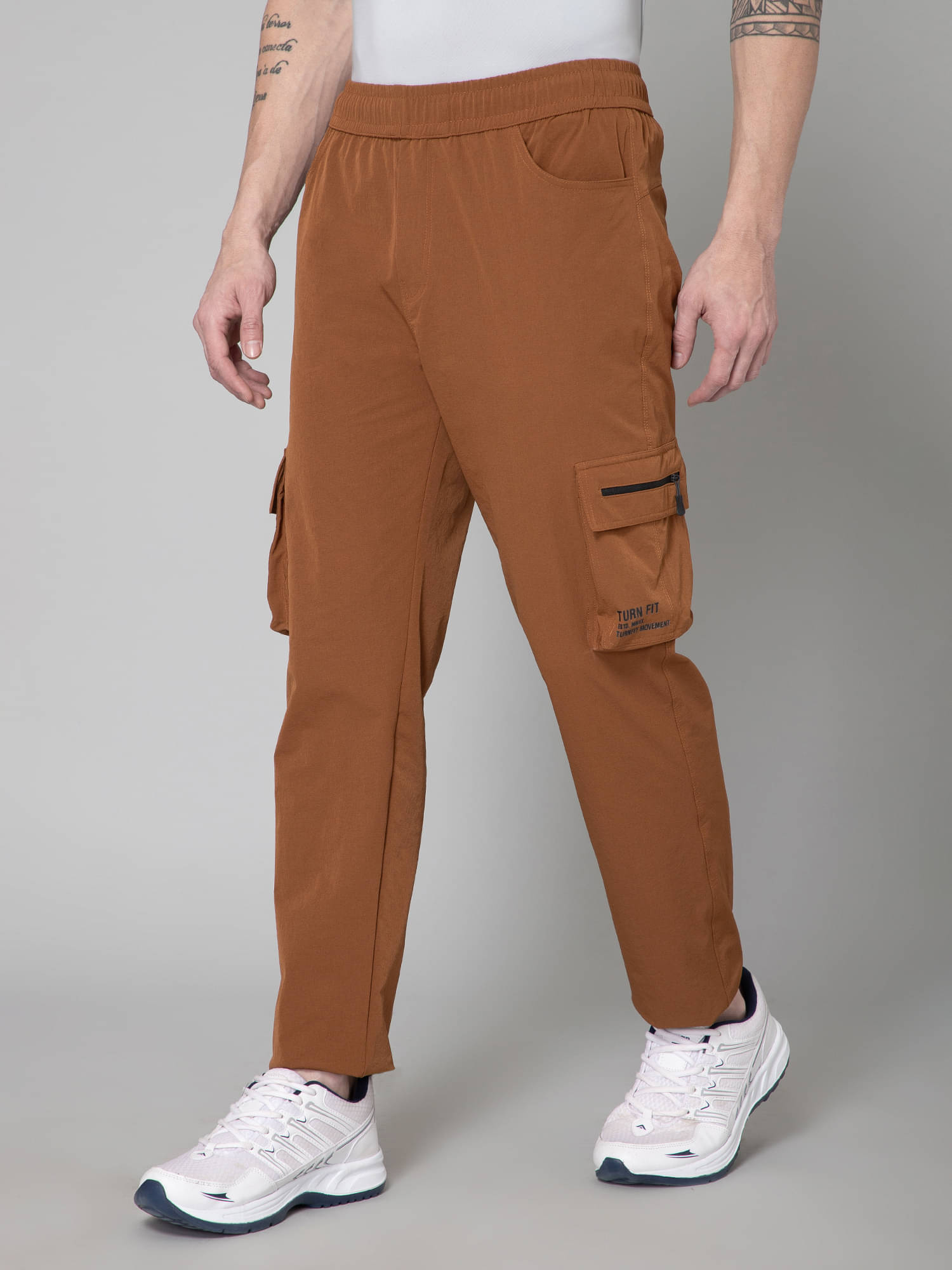     			Turnfit Regular Flat Men's Cargos - Brown ( Pack of 1 )