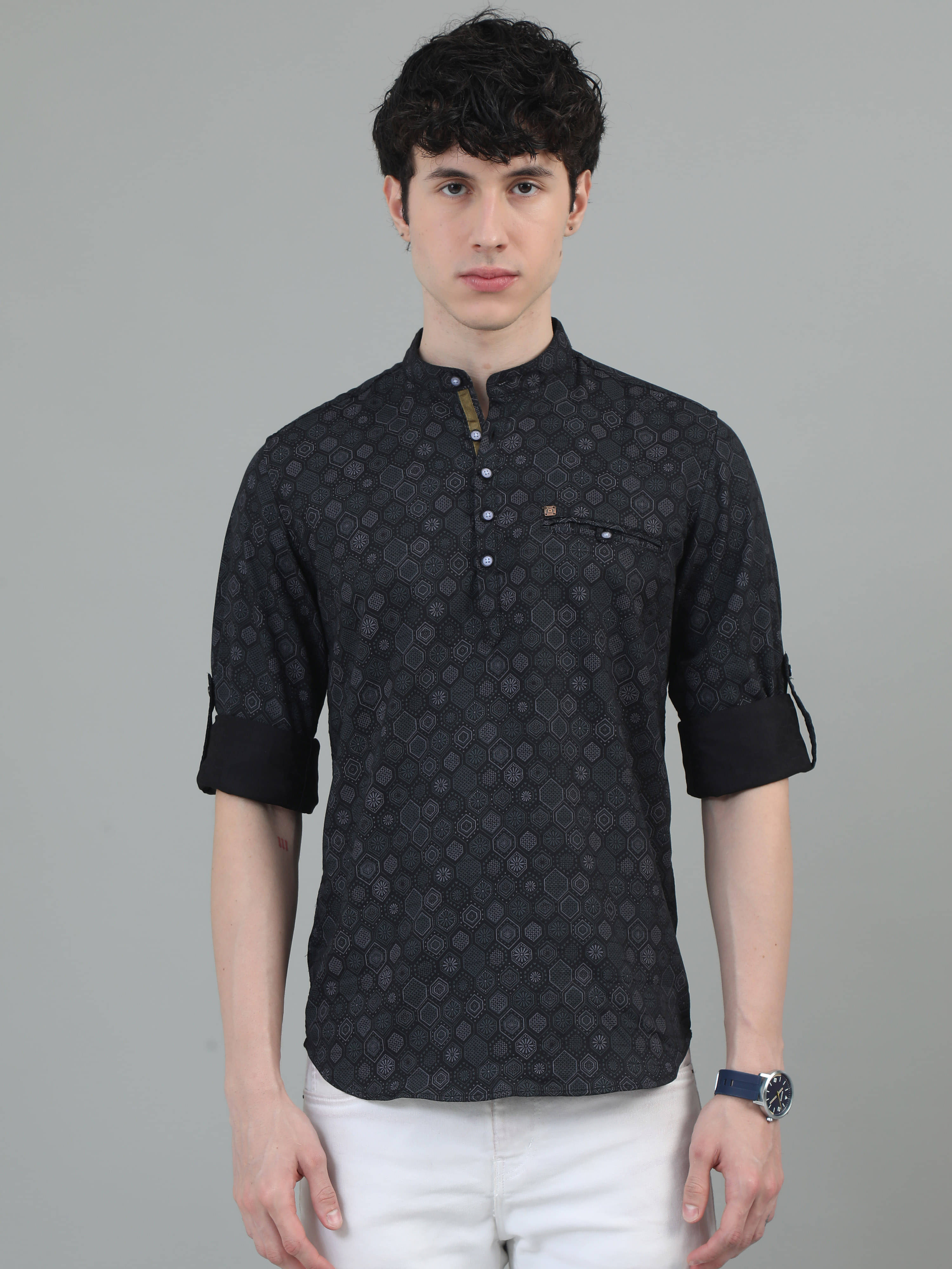 Cool Colors 100% Cotton Regular Fit Printed Rollup Sleeves Men's Casual Shirt - Black ( Pack of 1 ) Cool Colors 100% Cotton Regular Fit Printed Rollup Sleeves Men's Casual Shirt - Black ( Pack of 1 )