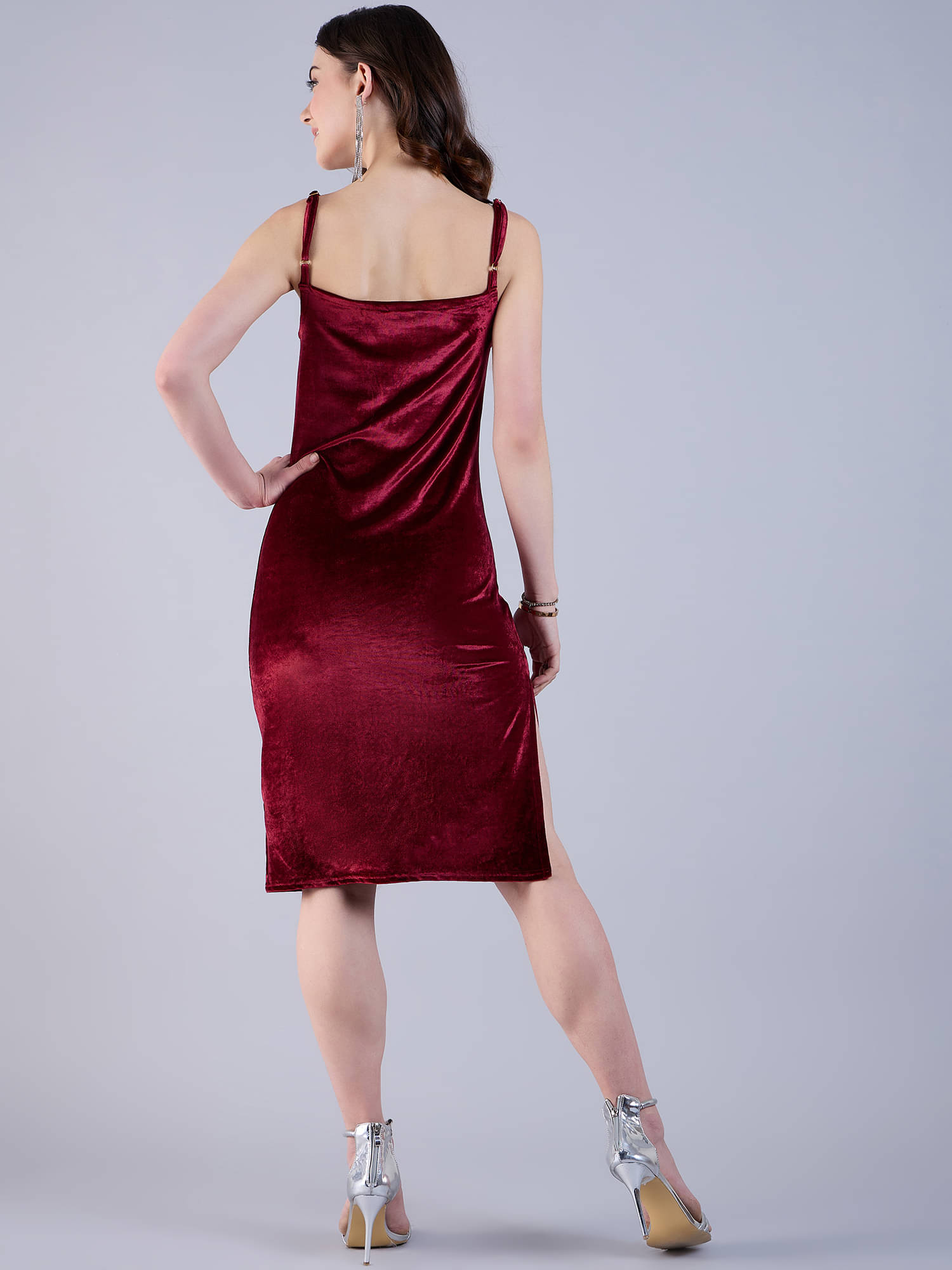 Freehand Women Elastane Solid Shift Dress ( Red ) Freehand Women Elastane Solid Shift Dress ( Red )