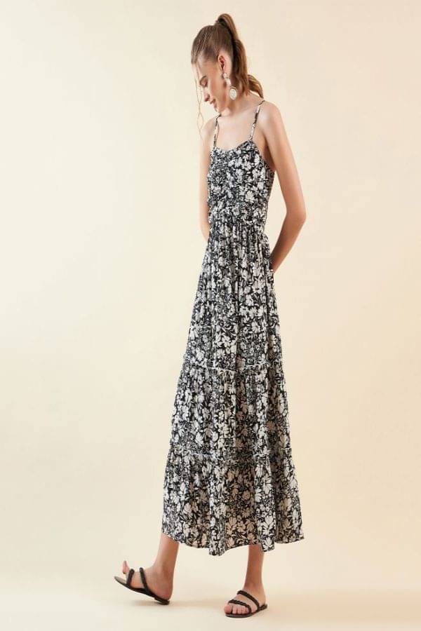     			Freehand Women Polyester Printed Maxi ( Black )