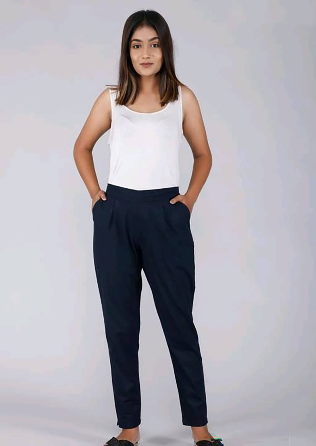     			OuterWear Pack of 1 Cotton Blend Regular Women's Casual Pants ( Blue )