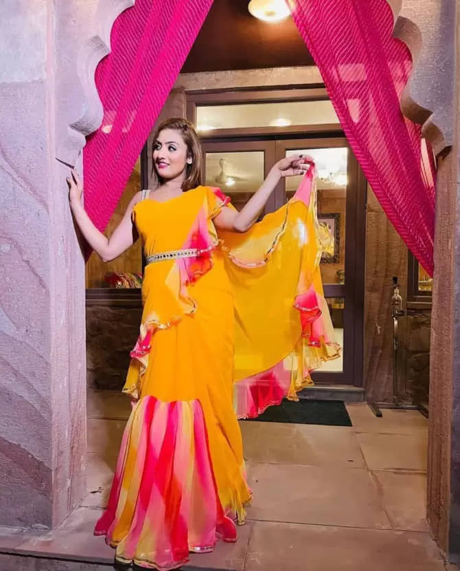 SARIK  FASHION Chiffon Dyed Saree With Unstitched Blouse Piece ( Multicolor ) - Sarees | Buy online on ZillyBuy