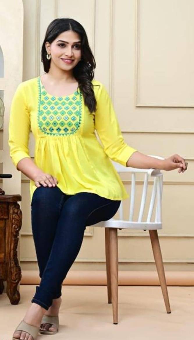 SHREE JEE FABRICS Pack of 1 Viscose Rayon Solid Anarkali Women's Kurti - ( Yellow ) SHREE JEE FABRICS Pack of 1 Viscose Rayon Solid Anarkali Women's Kurti - ( Yellow )