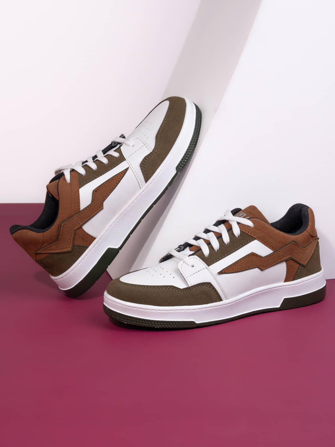    			Sneaklab CONNOR-OLIVE_7 Olive Men's Lifestyle Shoes