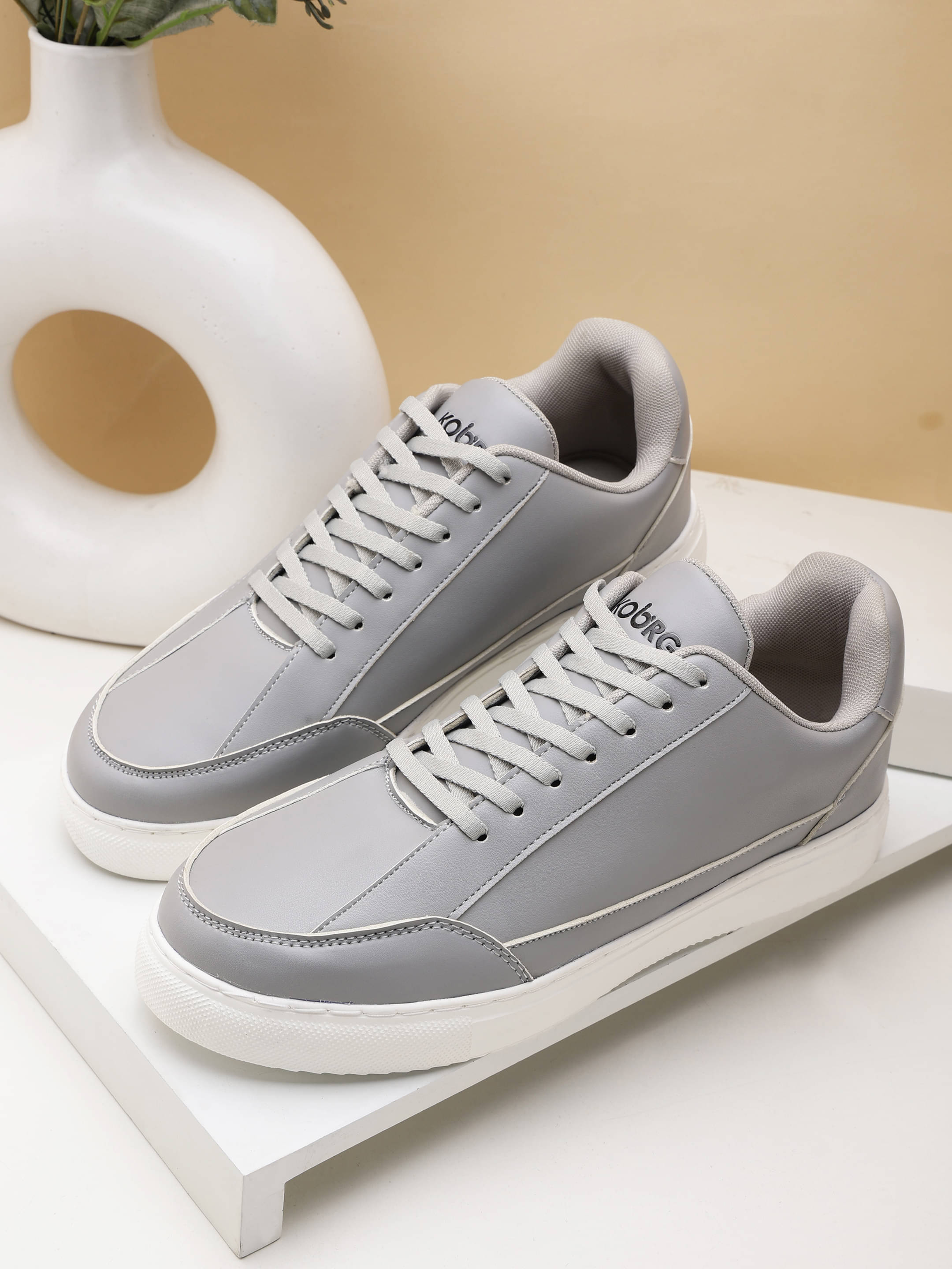     			koburg Grey Men's Sneakers