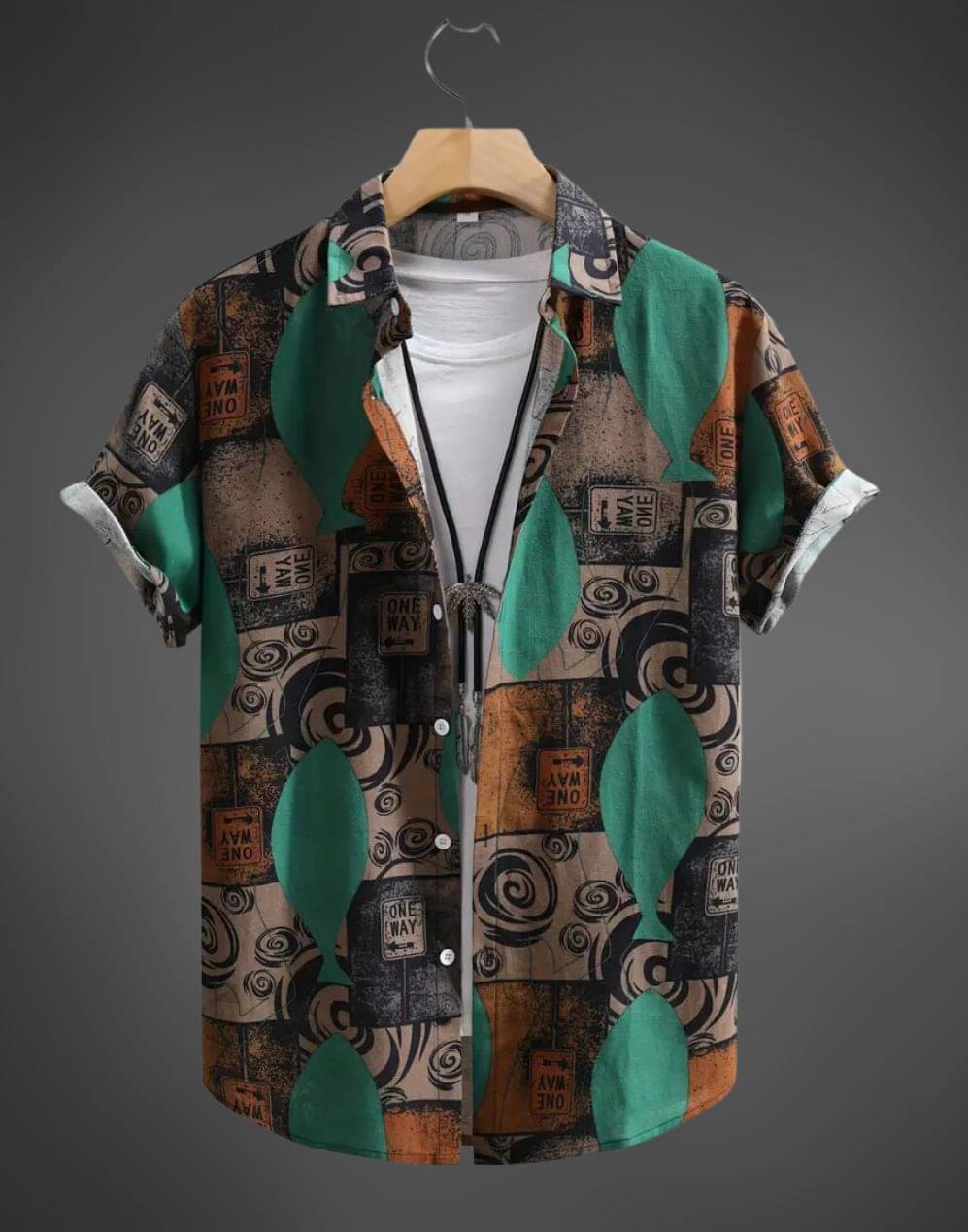 BEAUE Poly Cotton Regular Fit Printed Half Sleeves Men's Casual Shirt - Green ( Pack of 1 ) BEAUE Poly Cotton Regular Fit Printed Half Sleeves Men's Casual Shirt - Green ( Pack of 1 )