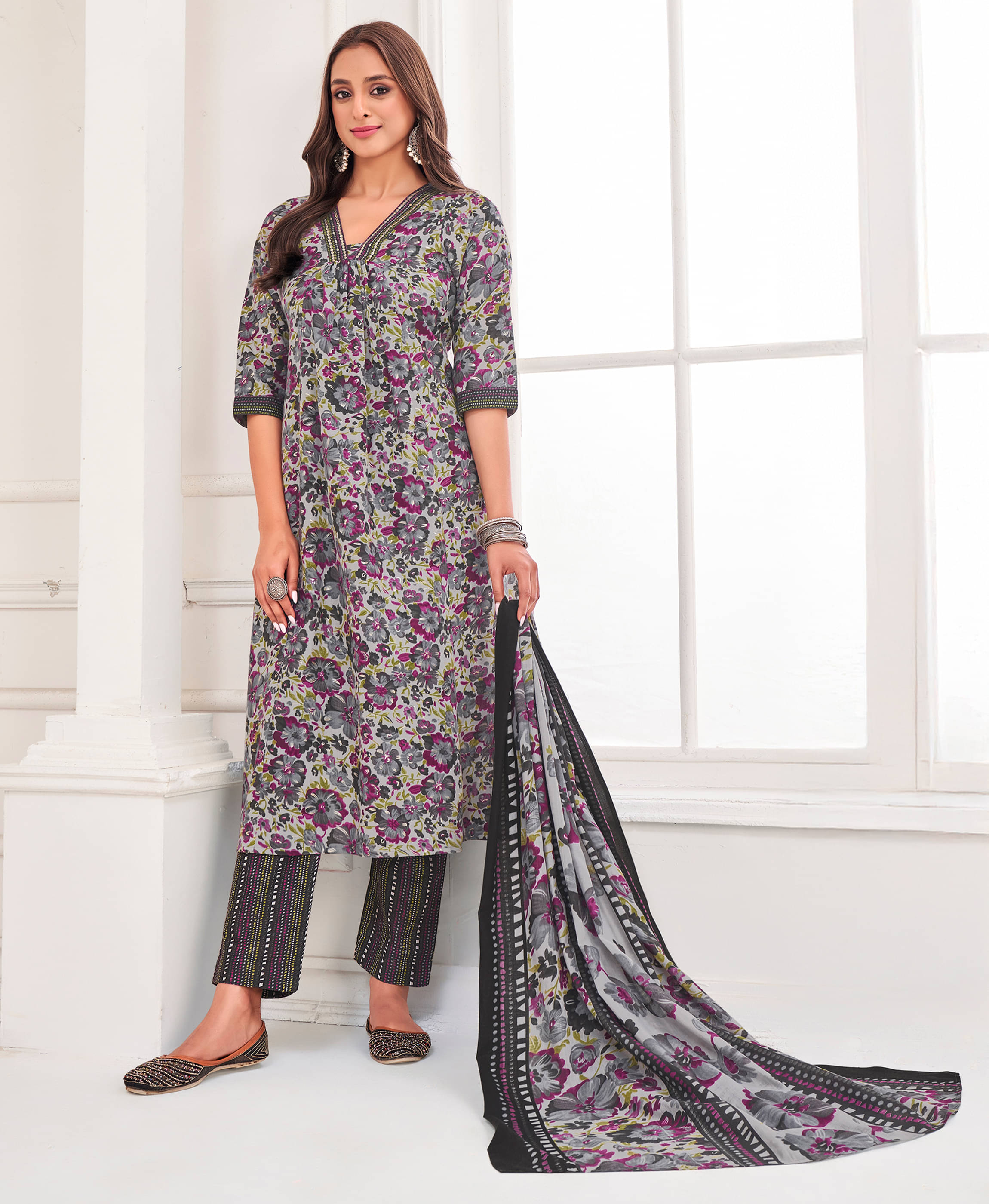 MOJILAA Cotton Blend Printed Kurti With Pants Women's Stitched Salwar Suit - Lavender ( Pack of 1 ) MOJILAA Cotton Blend Printed Kurti With Pants Women's Stitched Salwar Suit - Lavender ( Pack of 1 )