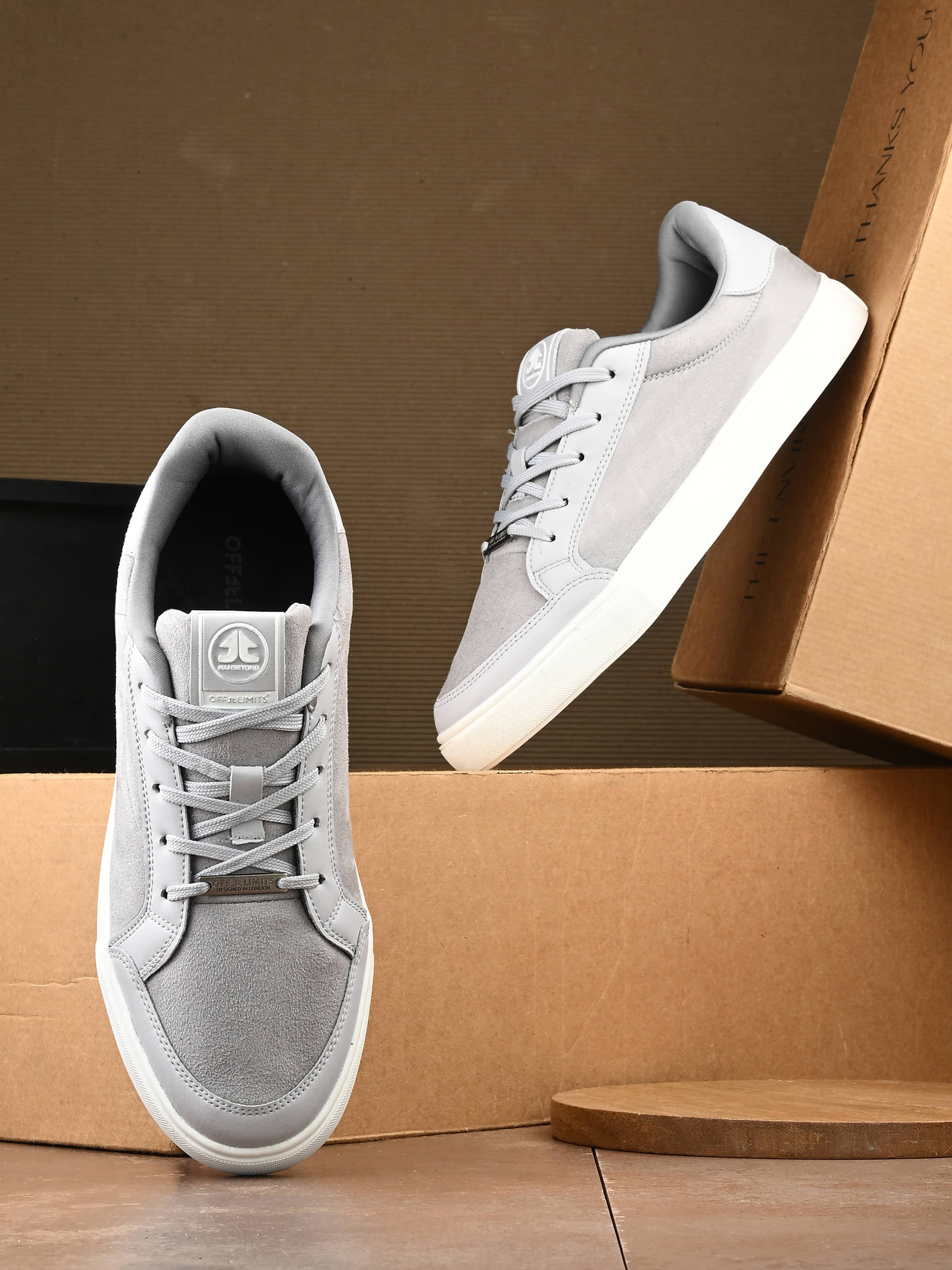     			OFF LIMITS OXFORD B&T Light Grey Men's Sneakers