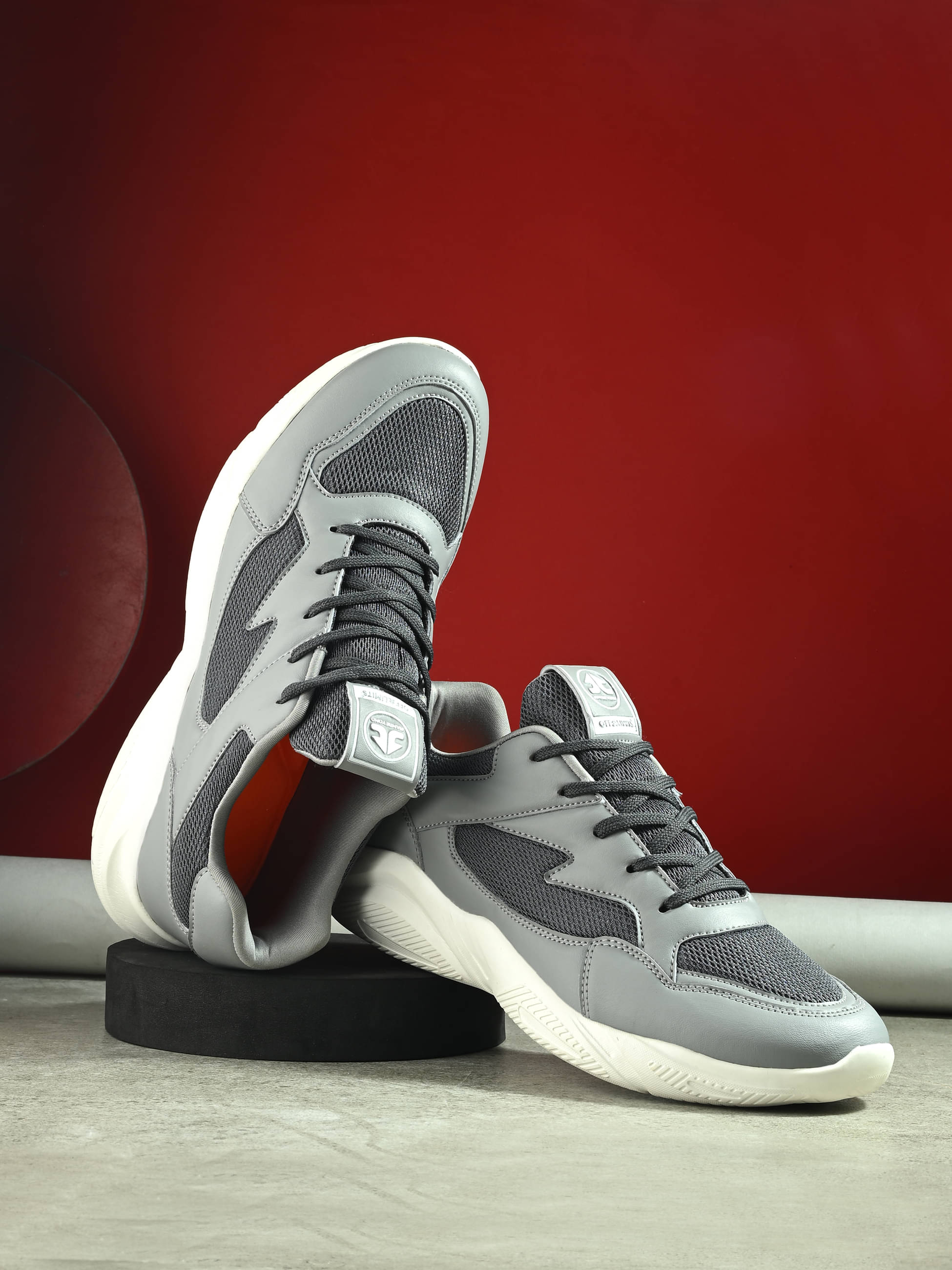 OFF LIMITS ROGER Light Grey Men's Sports Running Shoes OFF LIMITS ROGER Light Grey Men's Sports Running Shoes