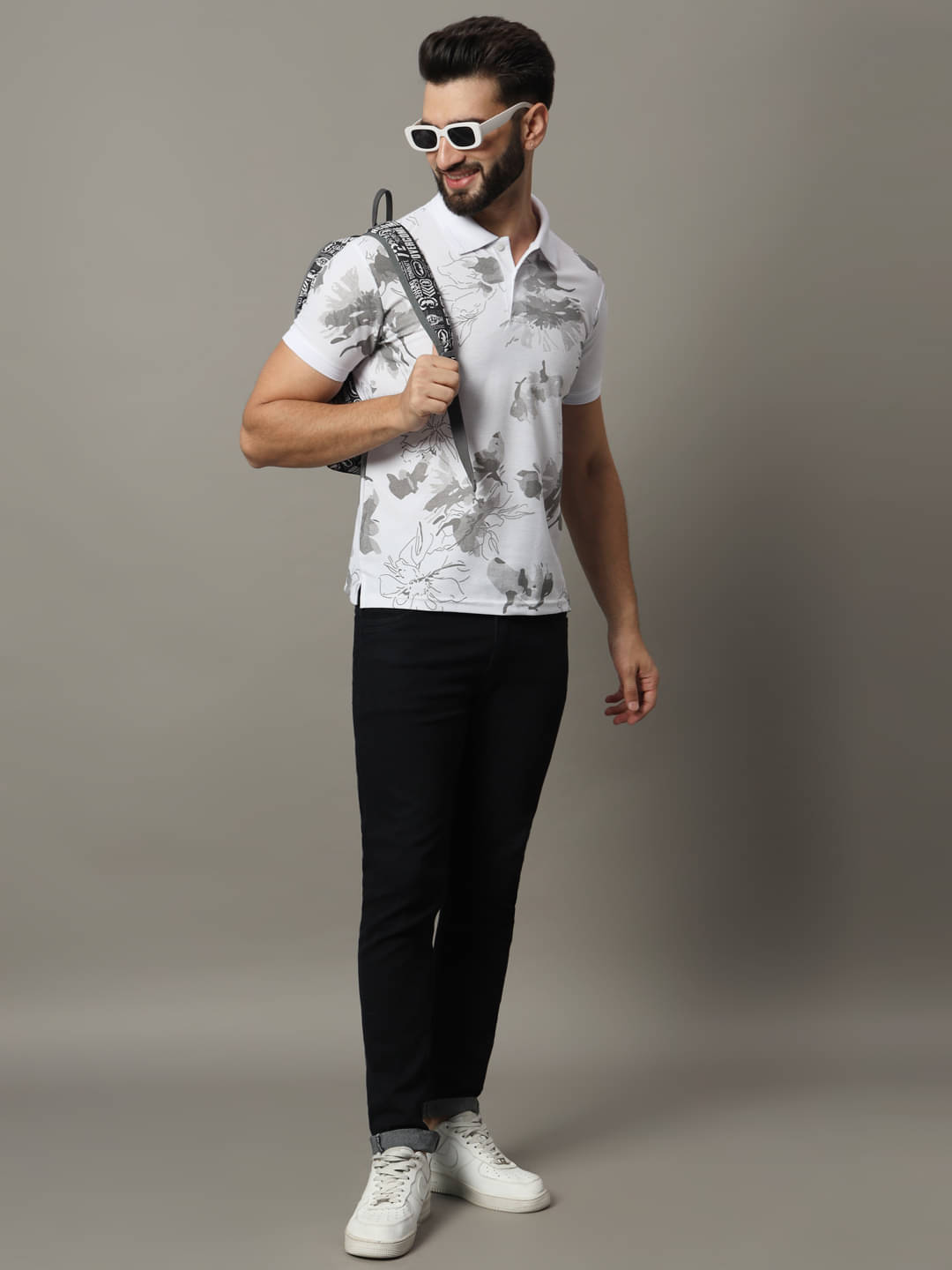R.ARHAN PREMIUM Pack of 1 Cotton Blend Regular Fit Printed Half Sleeves Men's Polo T Shirt ( White ) R.ARHAN PREMIUM Pack of 1 Cotton Blend Regular Fit Printed Half Sleeves Men's Polo T Shirt ( White )