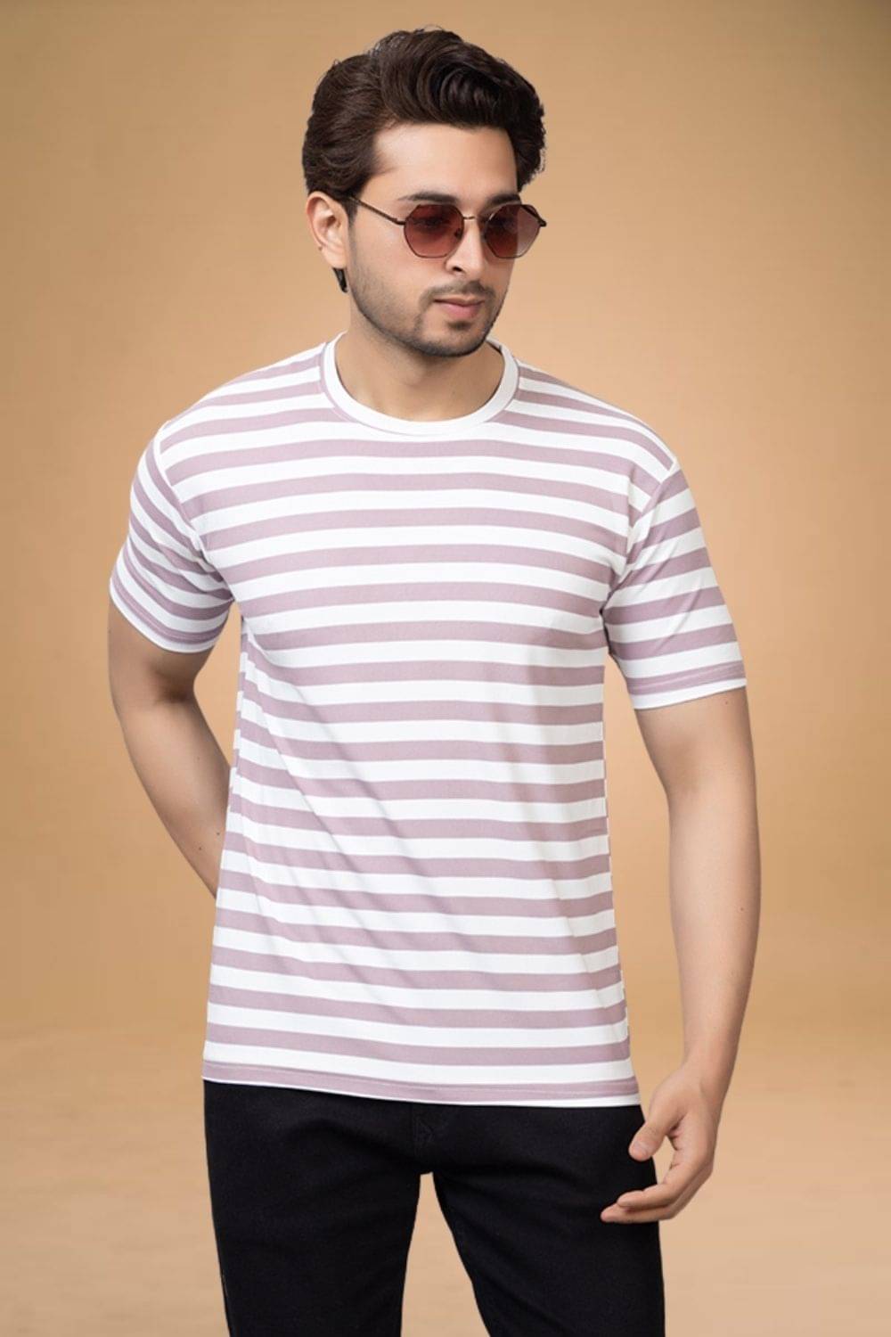     			SHREYNKA Cotton Blend Regular Fit Striped Half Sleeves Men's Round T-Shirt - Lavender ( Pack of 1 )