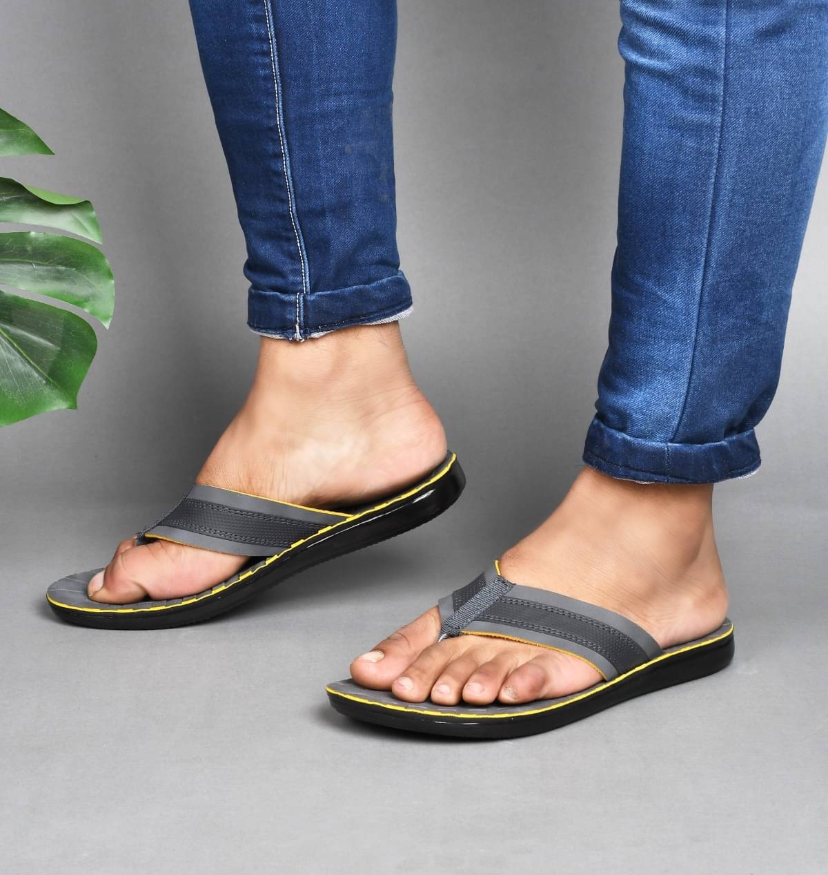     			PUPINE Grey Men's Thong Flip Flop