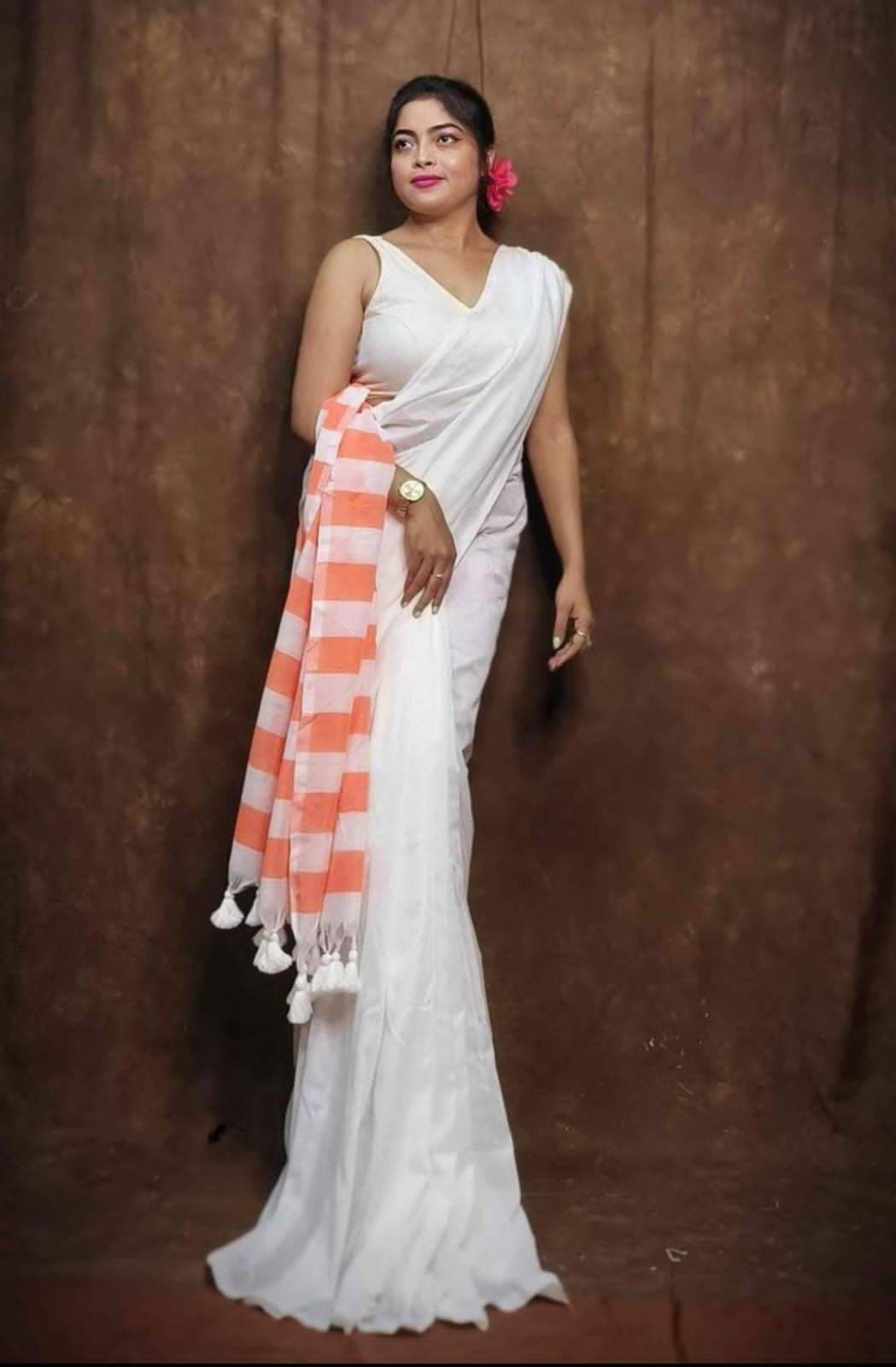     			SARADA HANDLOOM Cotton Striped Saree With Unstitched Blouse Piece ( White )