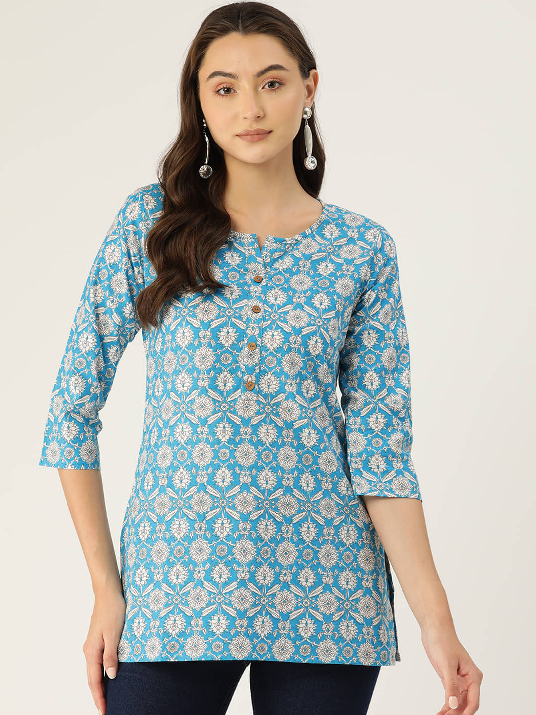 Cotton Blend Short Kurti For Women (Pack of 1) Cotton Blend Short Kurti For Women (Pack of 1)
