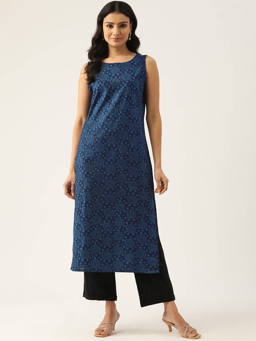 Cotton Blend Short Kurti For Women (Pack of 1) Cotton Blend Short Kurti For Women (Pack of 1)