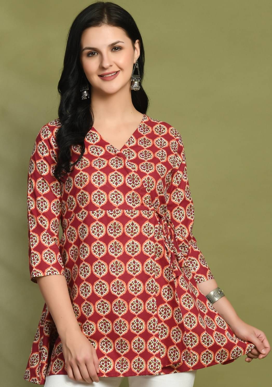     			Cotton Blend Short Kurti For Women (Pack of 1)