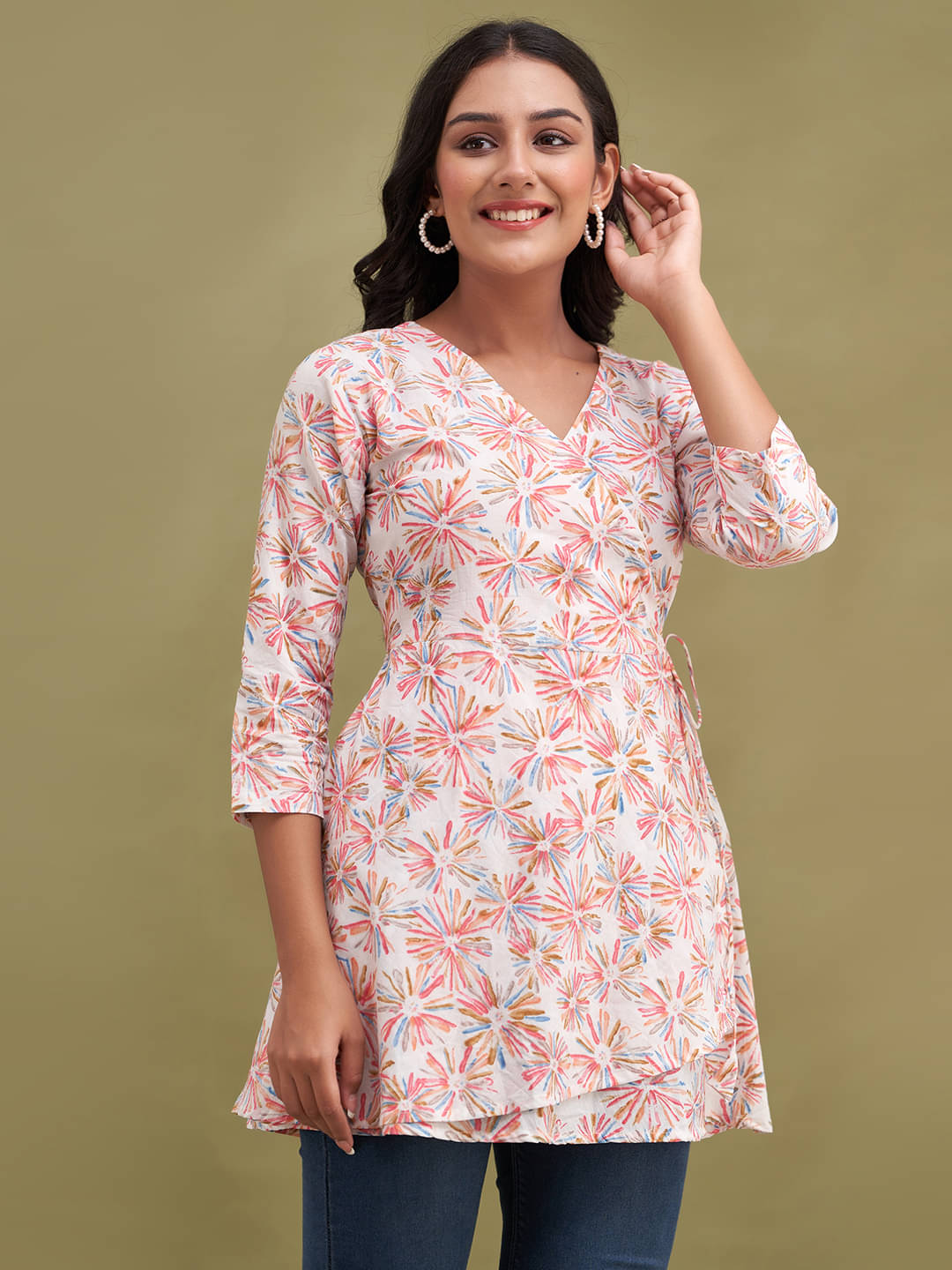     			Cotton Blend Short Kurti For Women (Pack of 1)