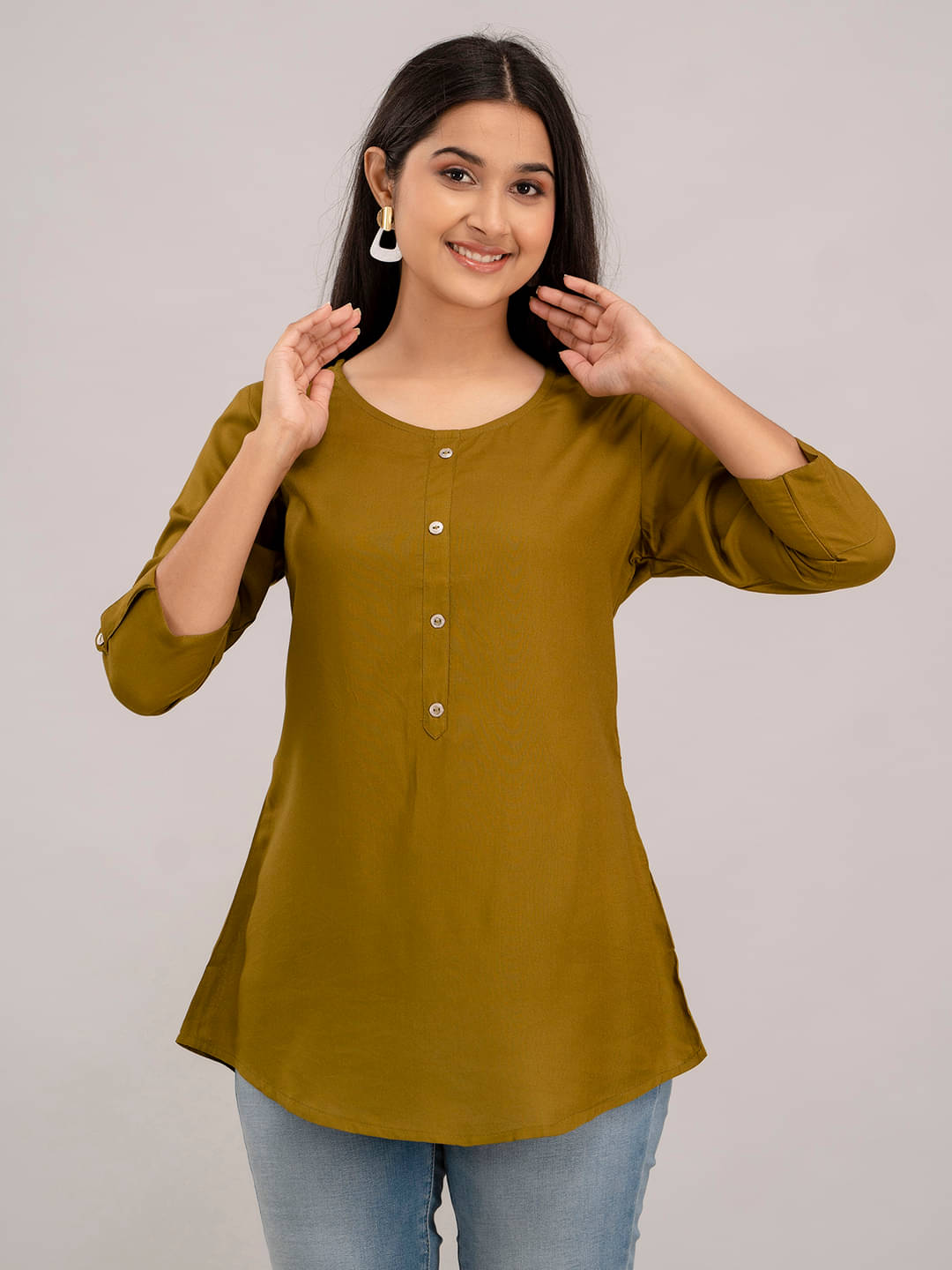 Rayon Short Kurti For Women (Pack of 1) Rayon Short Kurti For Women (Pack of 1)