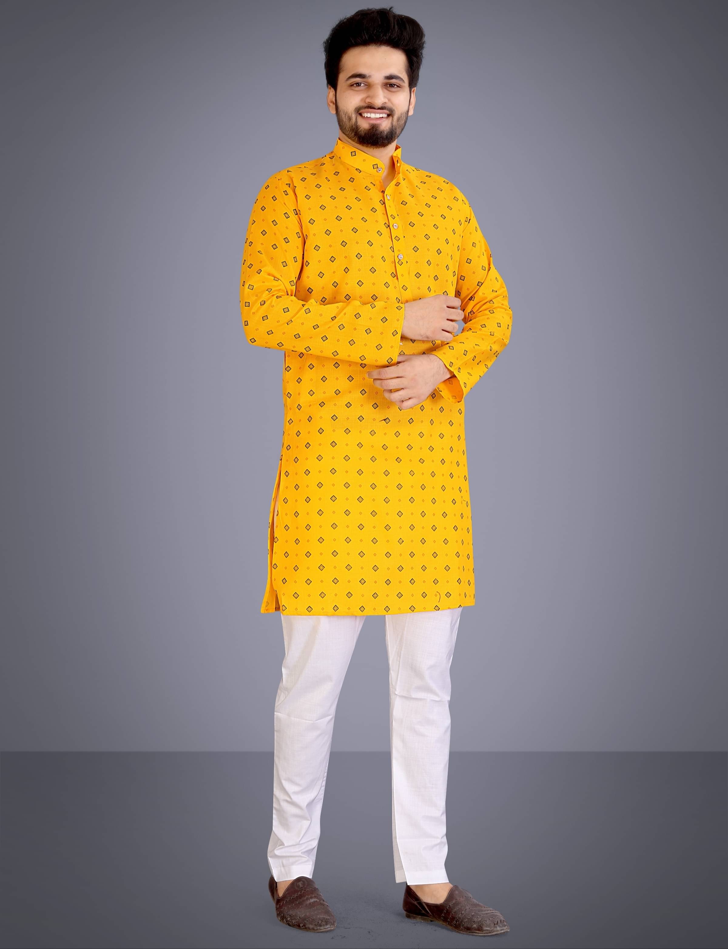     			Nofilter Yellow Cotton Blend Regular Fit Men's Kurta Pyjama Set ( Pack of 1 )