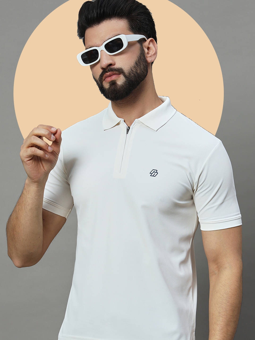     			Nuovo Pack of 1 Cotton Blend Regular Fit Solid Half Sleeves Men's Polo T Shirt ( White )