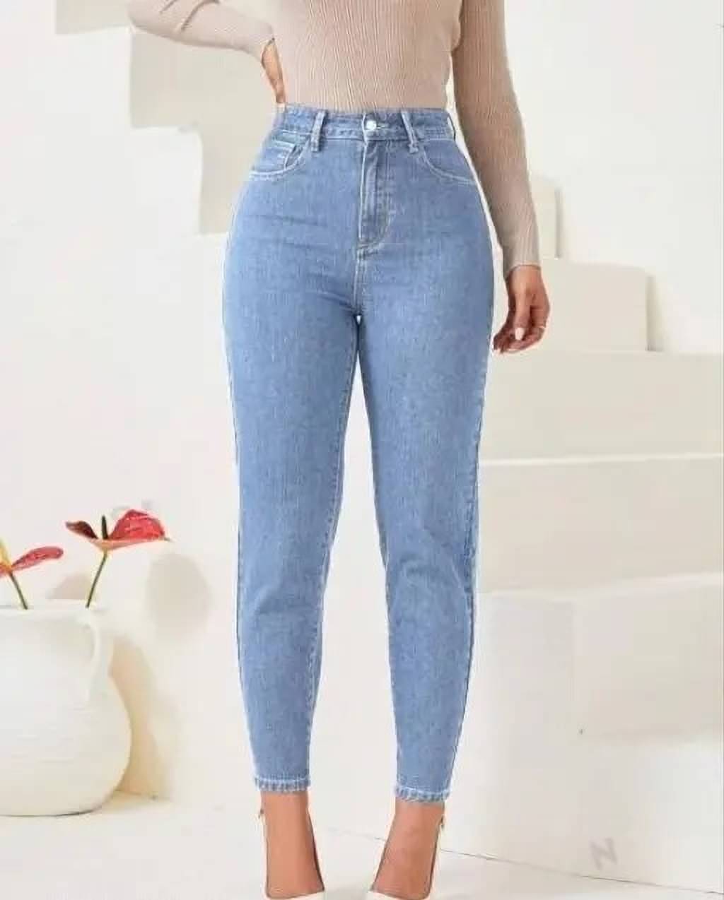     			WOOMNY - Blue Denim Straight Fit Women's Jeans ( Pack of 1 )