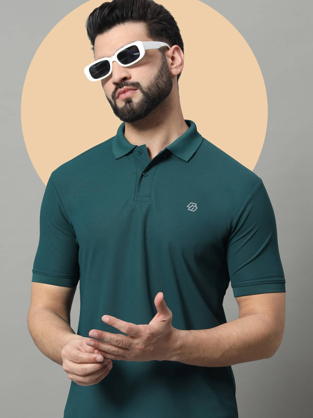     			renuovo Pack of 1 Cotton Blend Regular Fit Solid Half Sleeves Men's Polo T Shirt ( Dark Green )