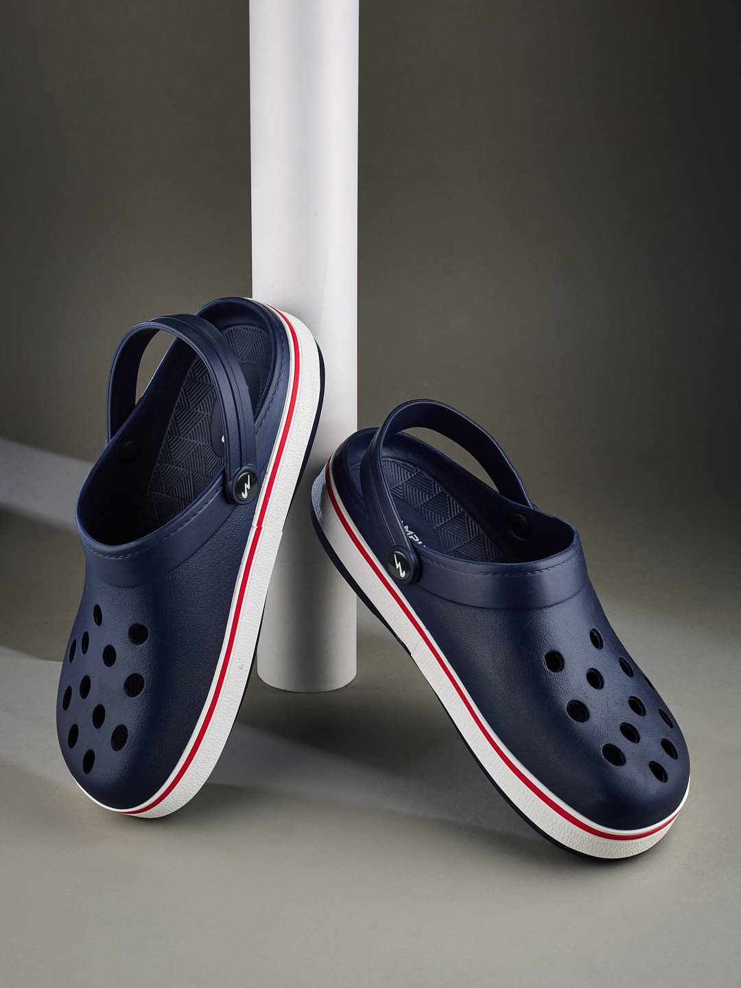     			Campus - Navy Men's Clogs