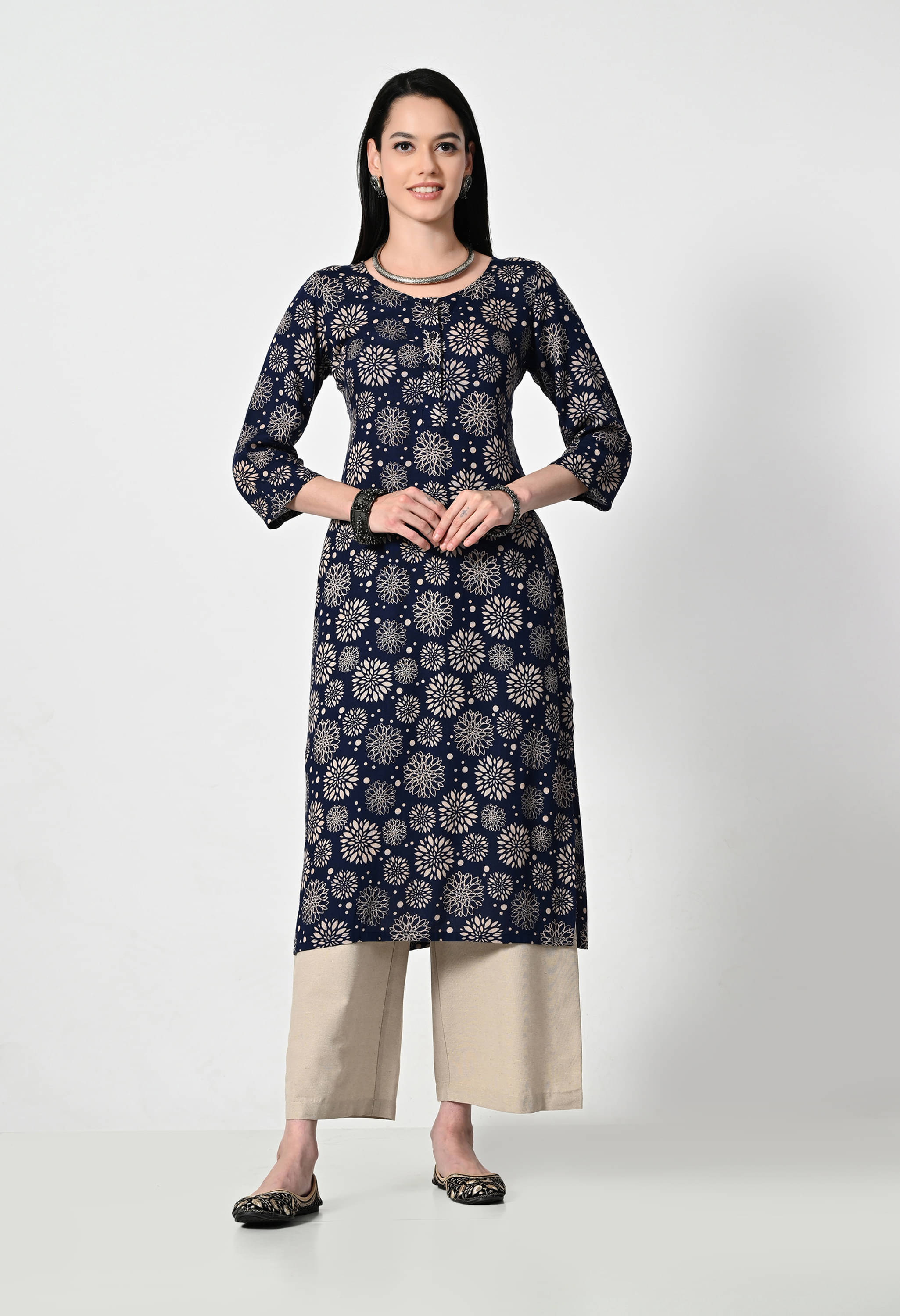     			OTIRA Pack of 1 Viscose Printed Straight Women's Kurti - ( Blue )