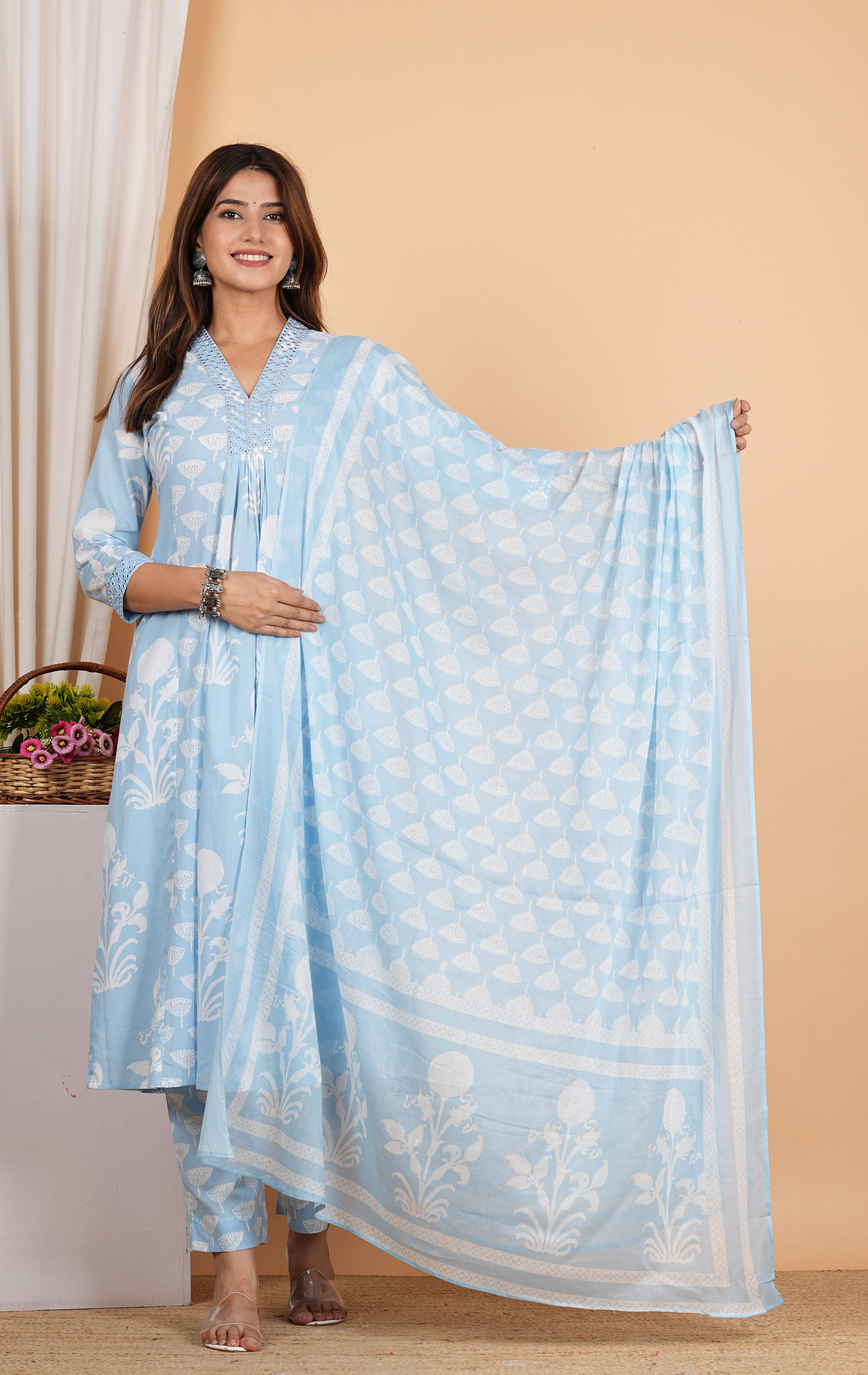     			Yash Gallery Cotton Printed Kurti With Pants Women's Stitched Salwar Suit - Blue ( Pack of 1 )