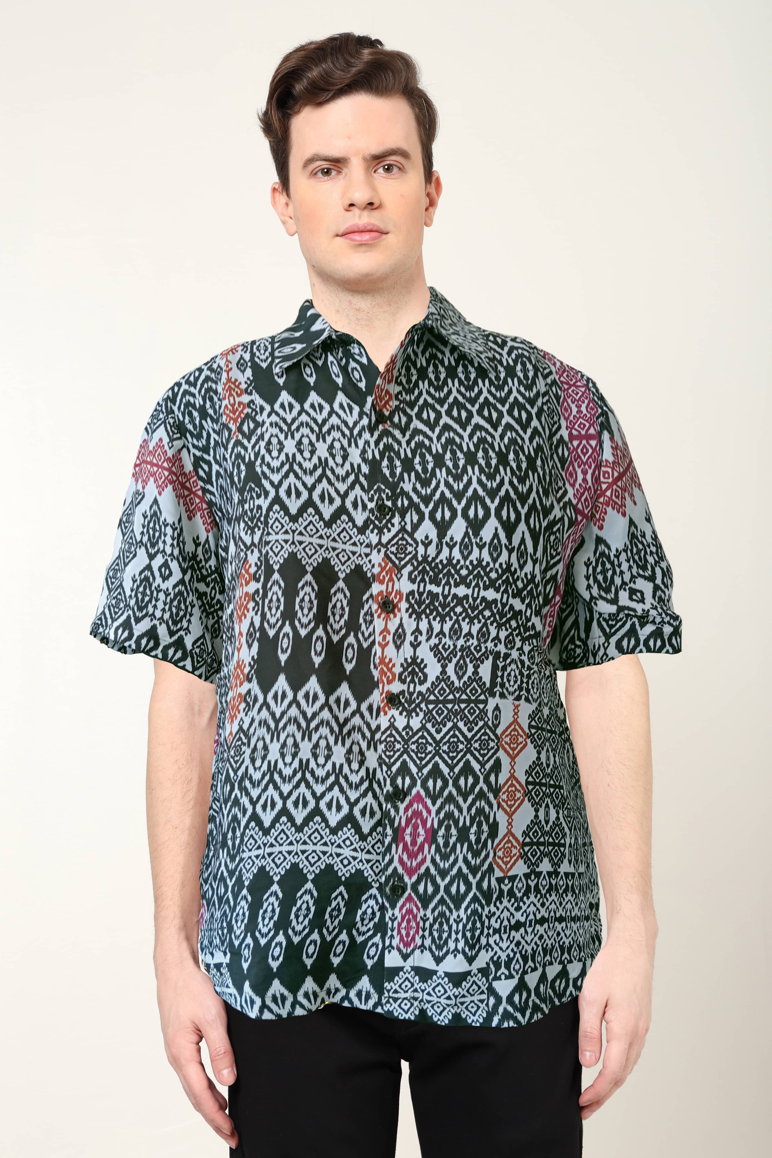 Yash Gallery Polyester Regular Fit Printed Half Sleeves Men's Casual Shirt - Black ( Pack of 1 ) Yash Gallery Polyester Regular Fit Printed Half Sleeves Men's Casual Shirt - Black ( Pack of 1 )