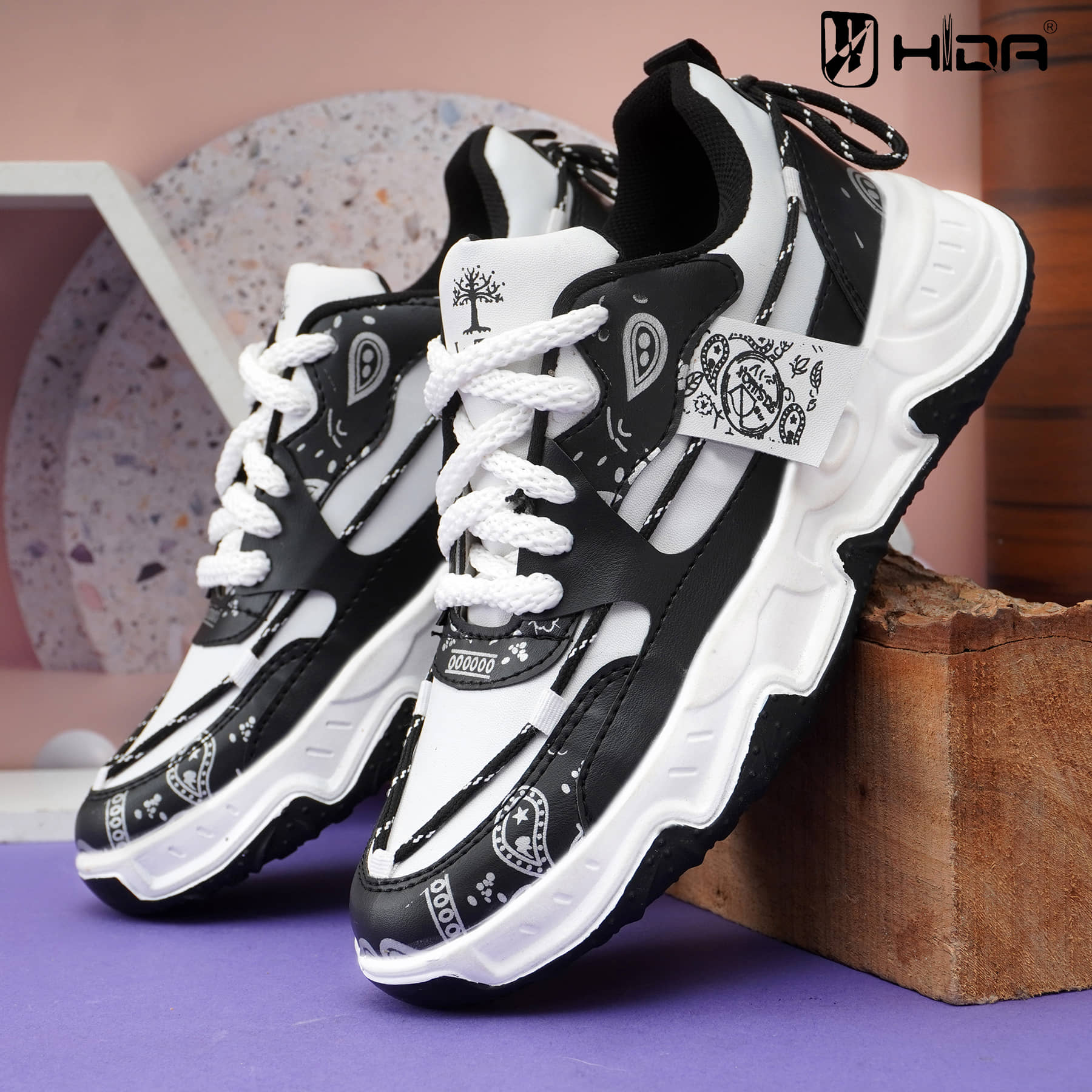 HiDa Sporty sneakers for men Black Men's Lifestyle Shoes - Casual Shoes | Buy online on ZillyBuy