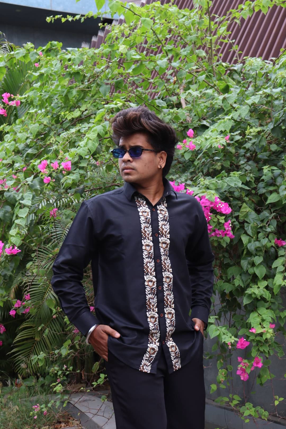     			VERTUSY Cotton Blend Regular Fit Printed Full Sleeves Men's Casual Shirt - Black ( Pack of 1 )