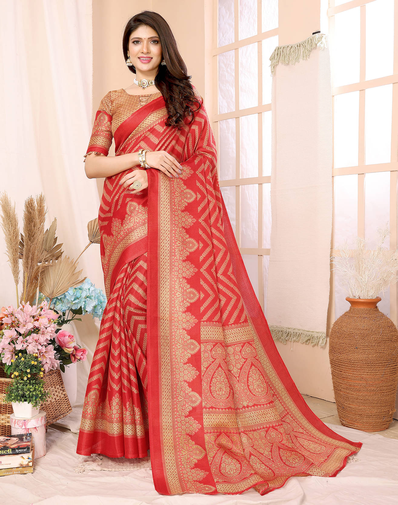     			Yashika Art Silk Printed Saree With Unstitched Blouse Piece ( Red )