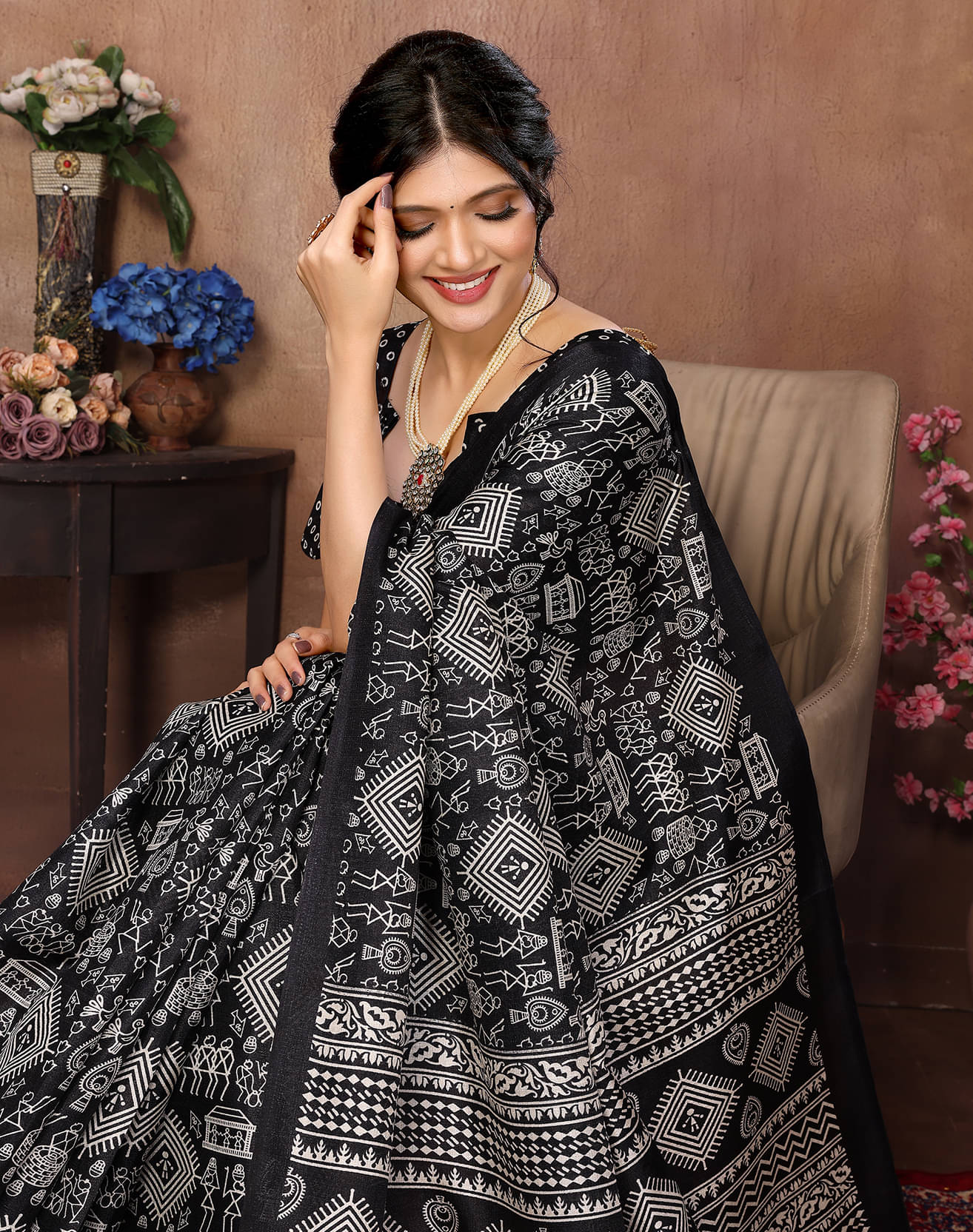 Yashika Art Silk Printed Saree With Unstitched Blouse Piece ( Black ) Yashika Art Silk Printed Saree With Unstitched Blouse Piece ( Black )